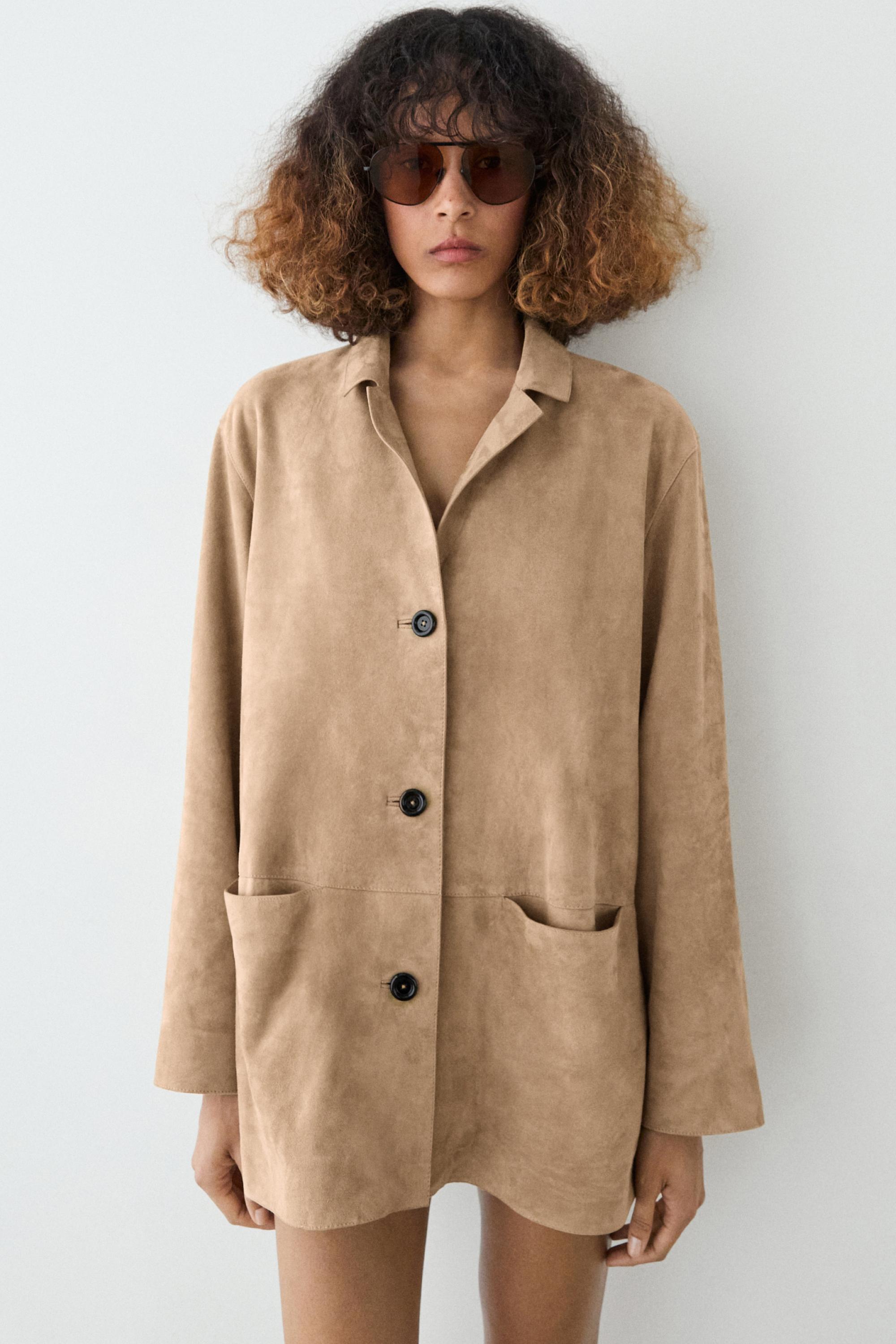 100% suede leather blazer with pocket details — SAND