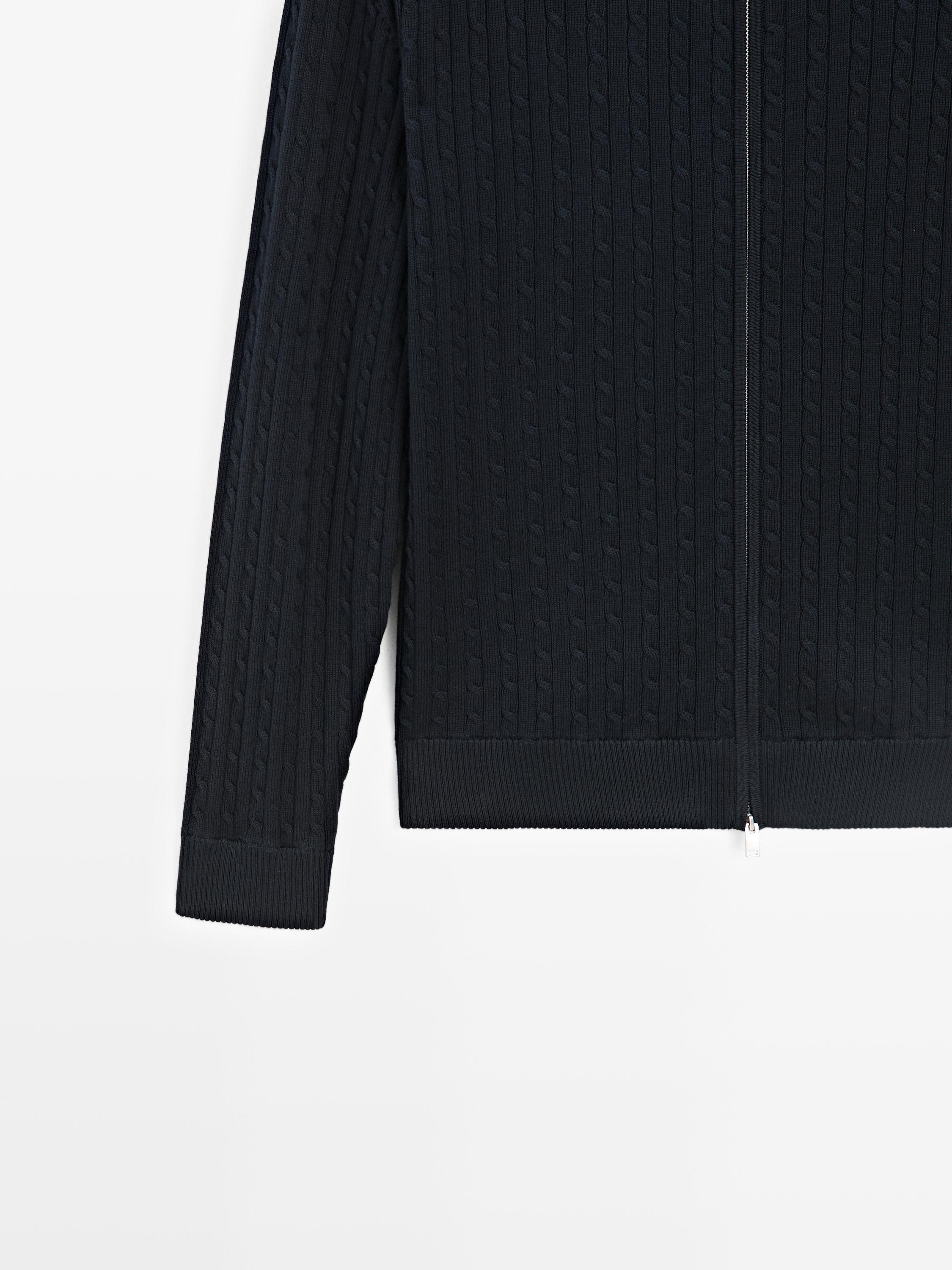 Cotton cable-knit cardigan with zip — NAVY BLUE