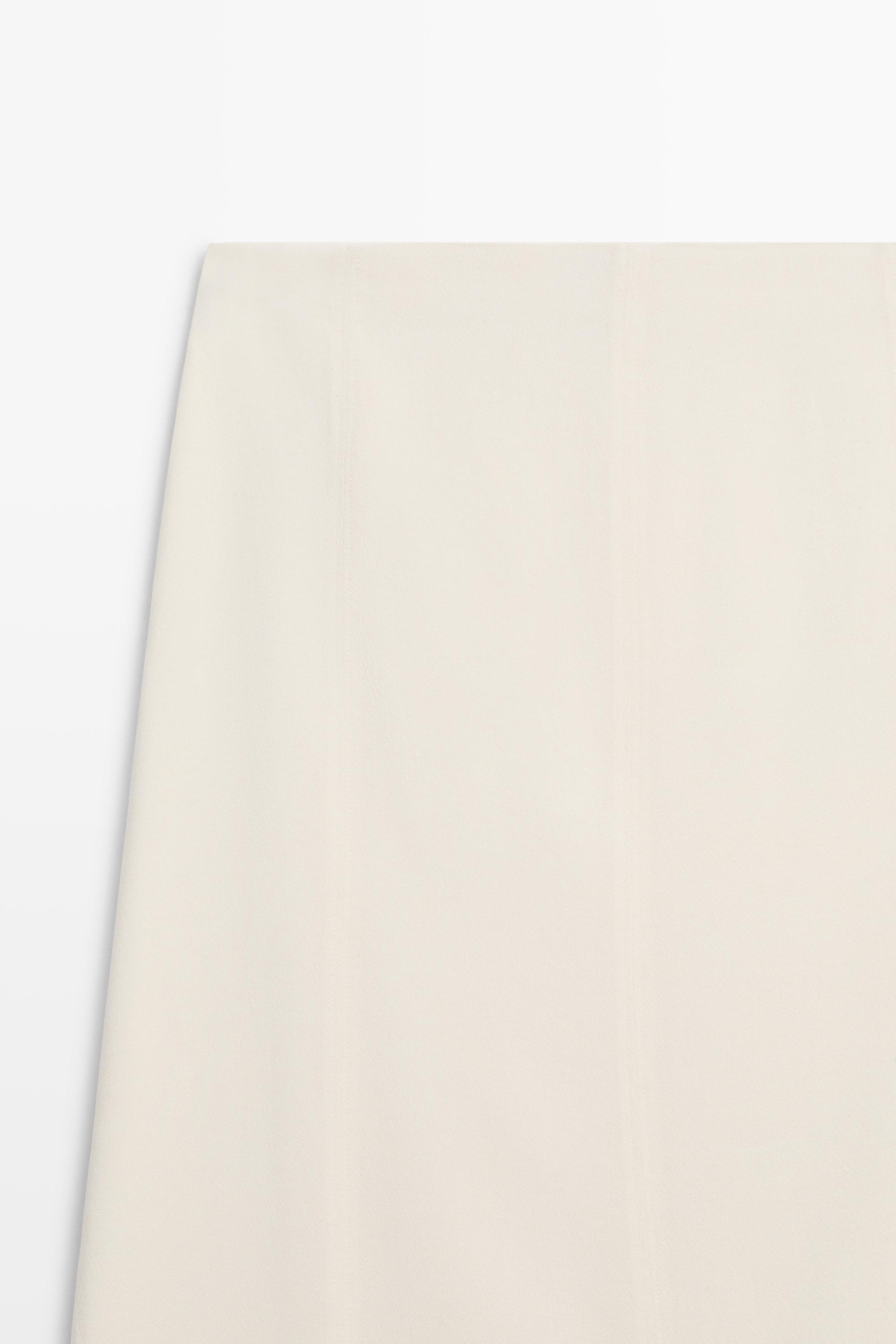 Double-layered midi skirt with seam detail — Off white