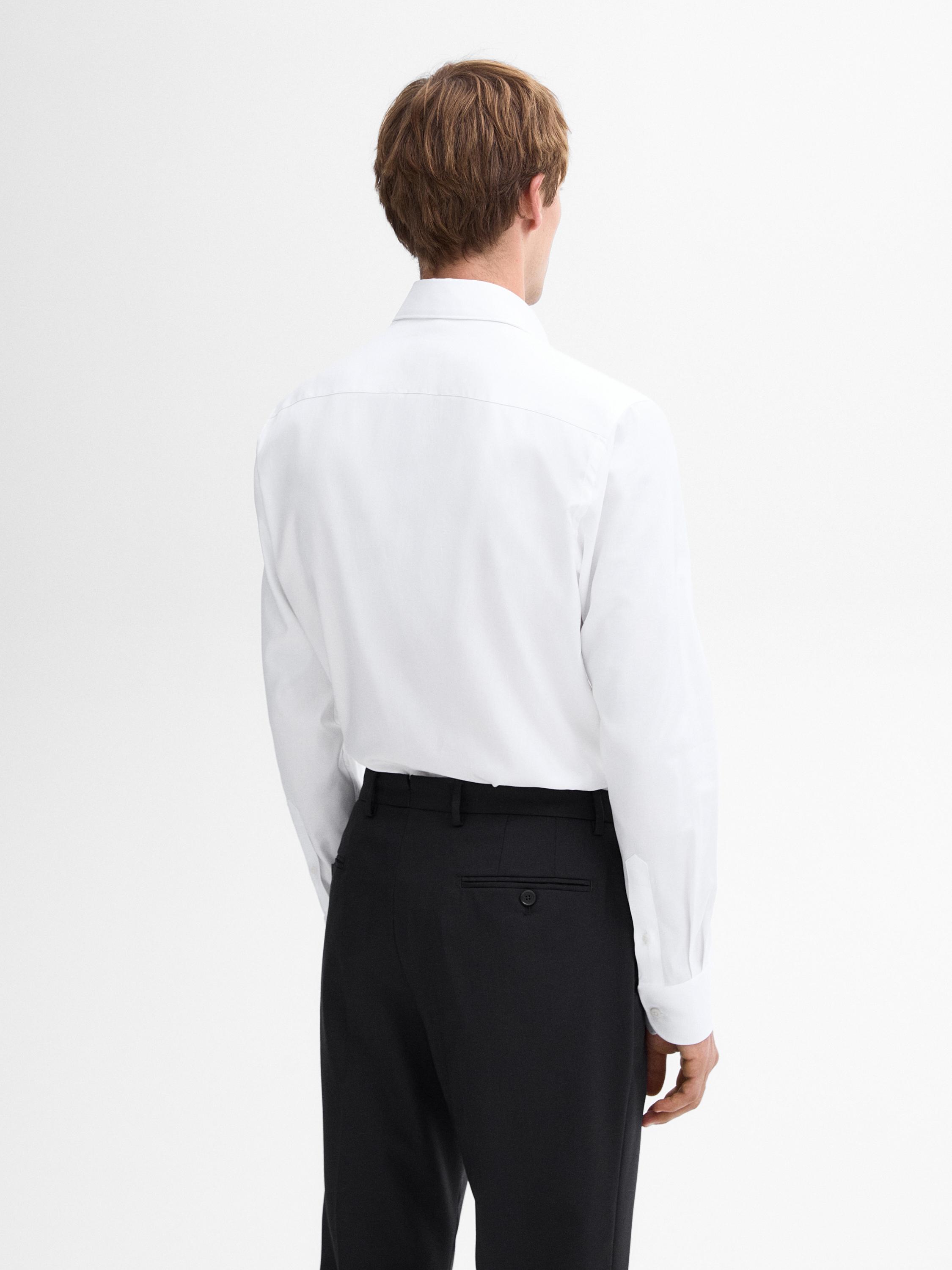 Hemd im Regular-Fit aus 100 % Baumwolle