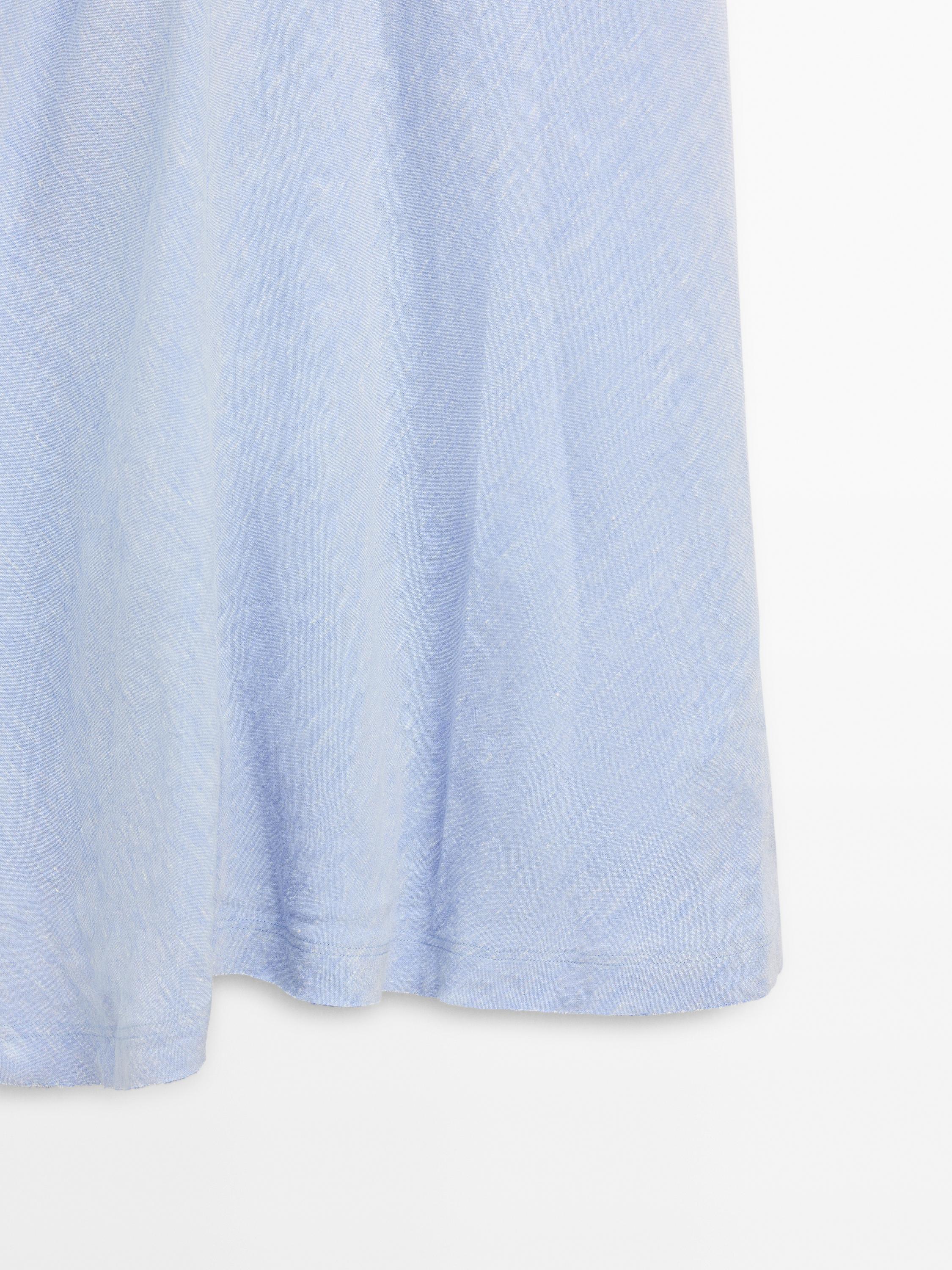Long flowing dress with back detail