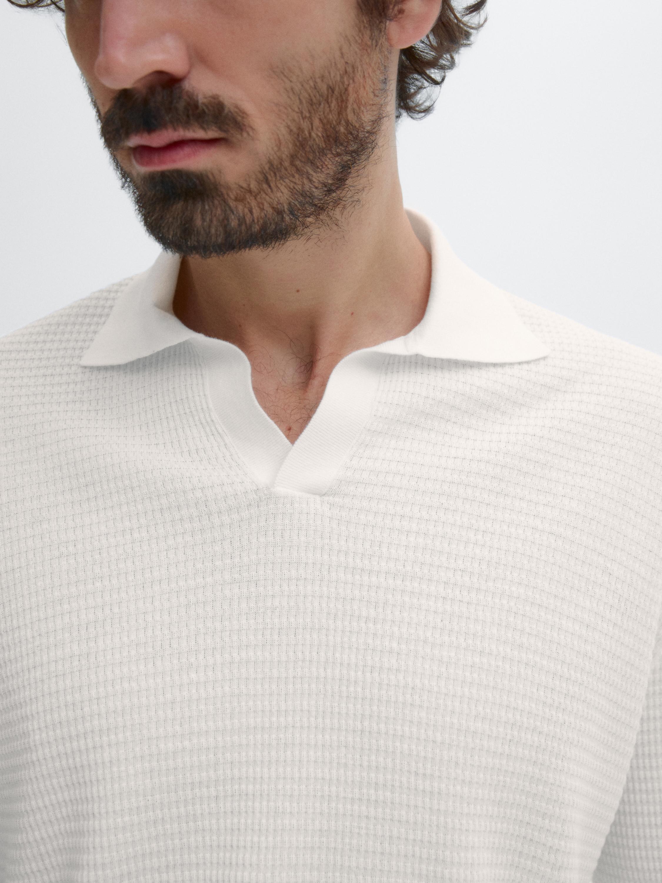 Pull polo col en V manches courtes