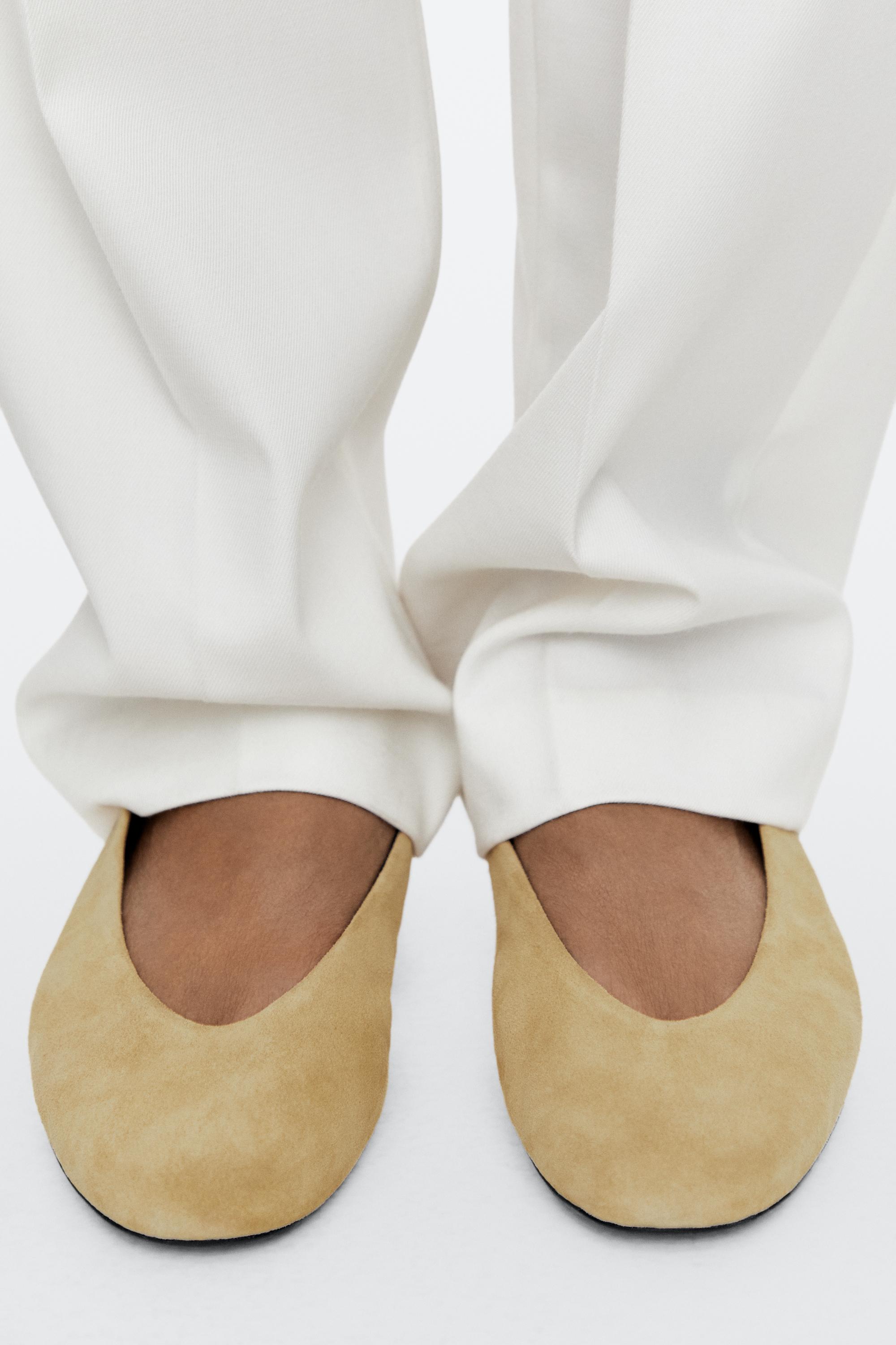 Split leather ballet flats — MUSTARD