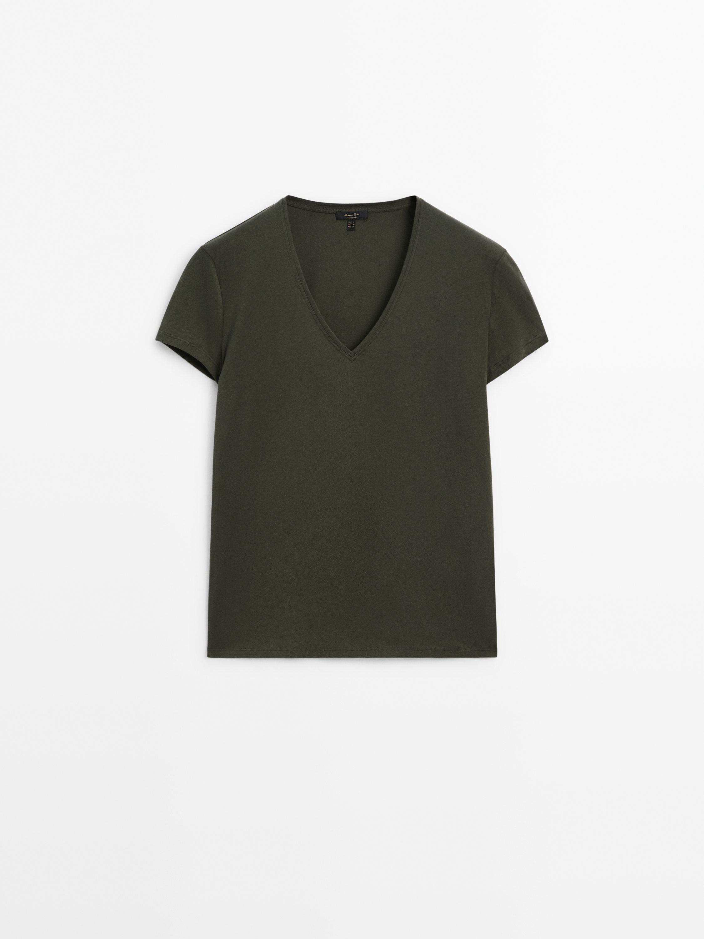 Camiseta algodón cuello pico