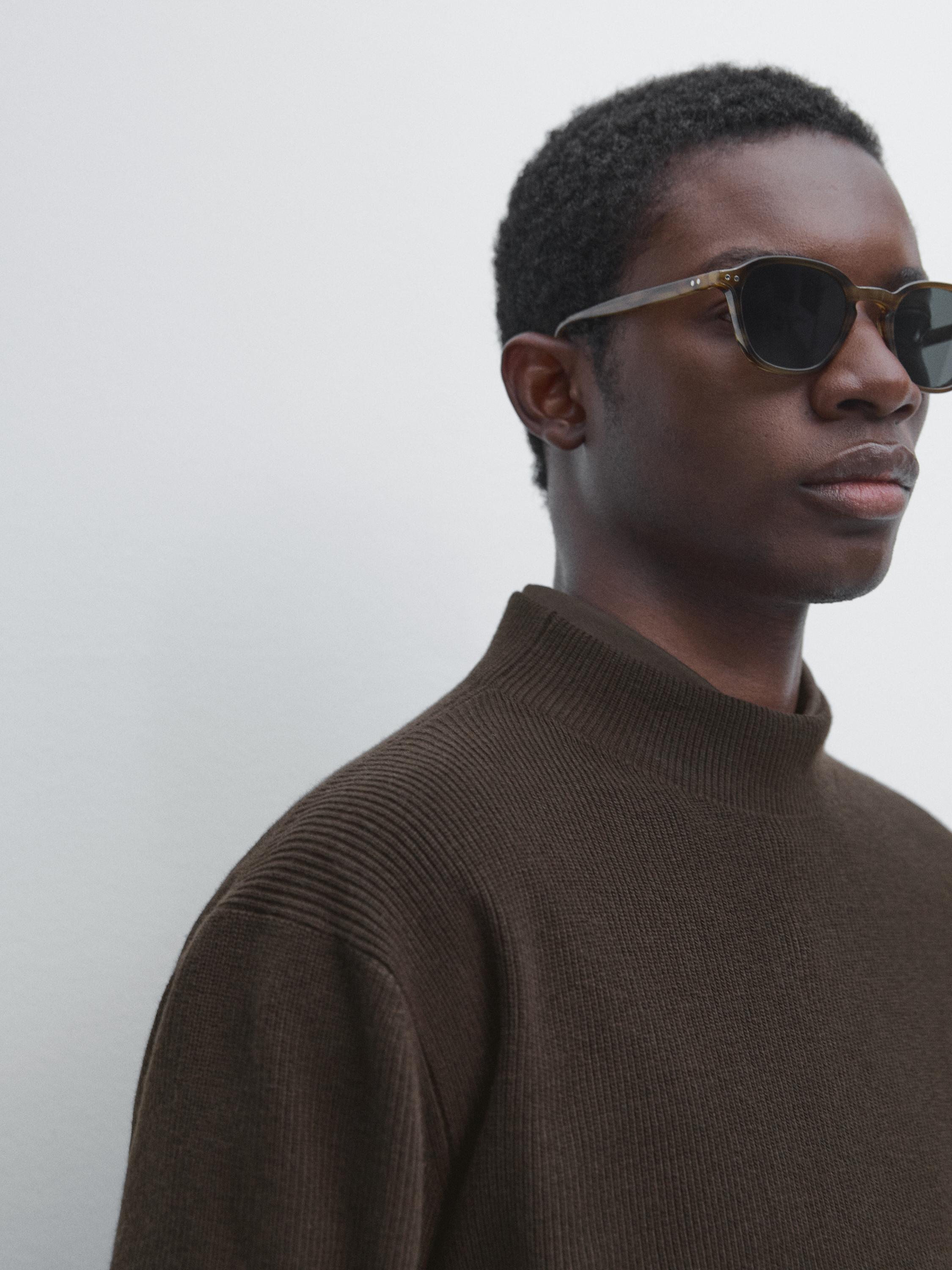 Cotton blend knit sweater with mock turtleneck — BROWN MARL