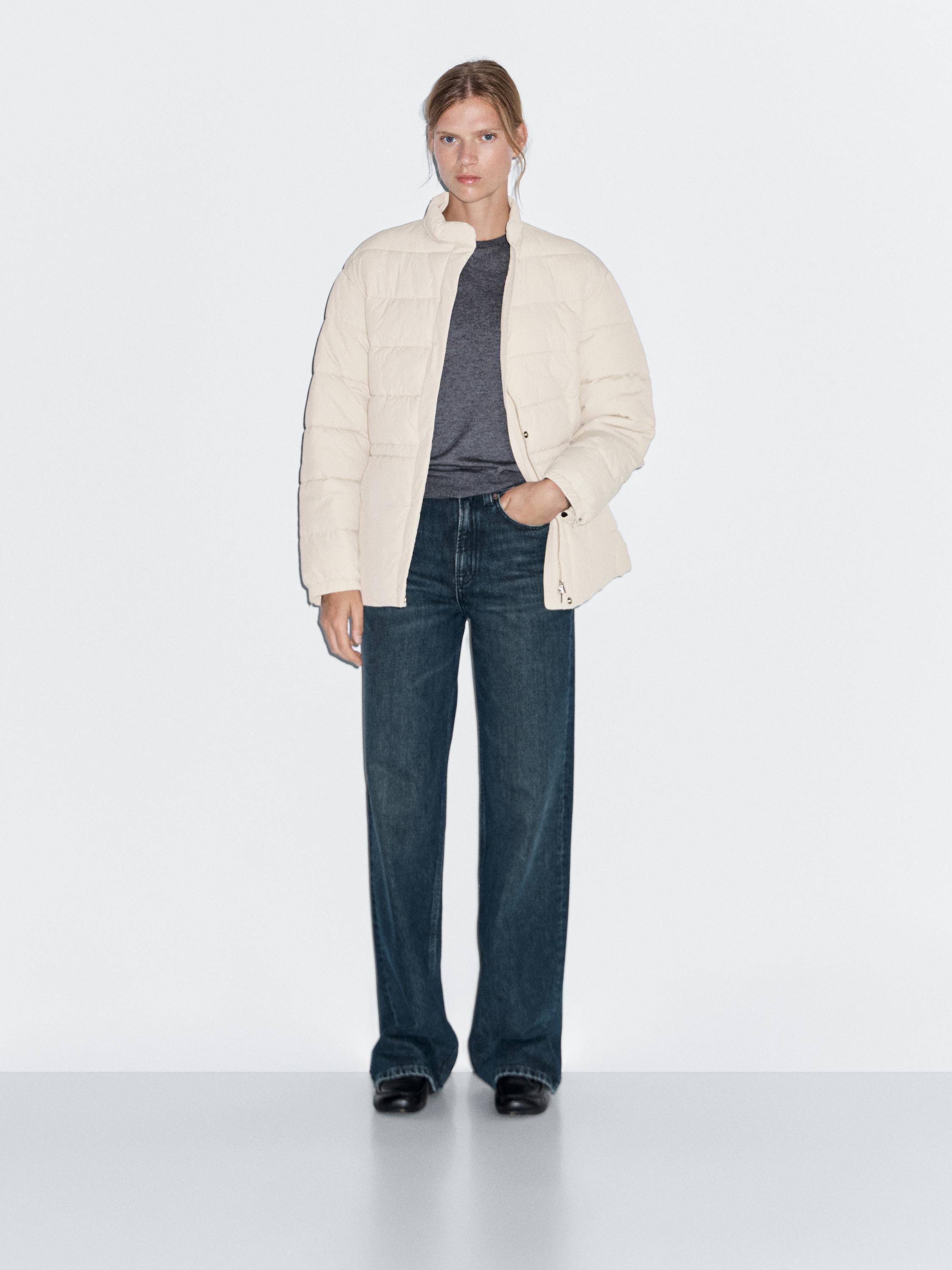 Puffer jacket with stand collar