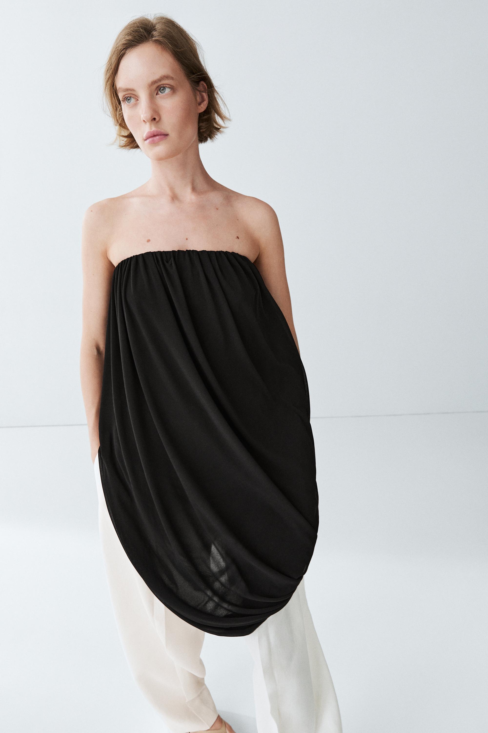 Strapless pleated flowing top