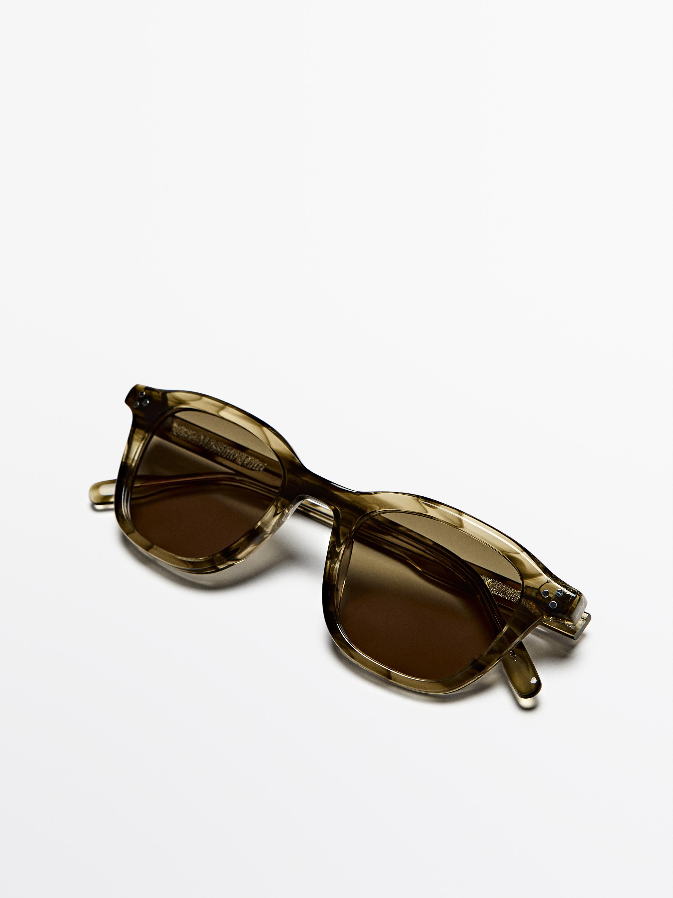 Gafas de sol rectangulares efecto carey