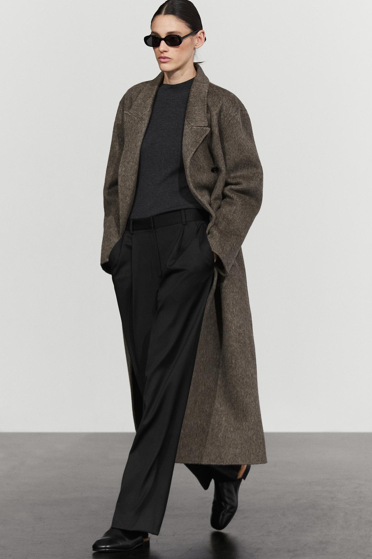 Extra fine wool pleated pants — BLACK