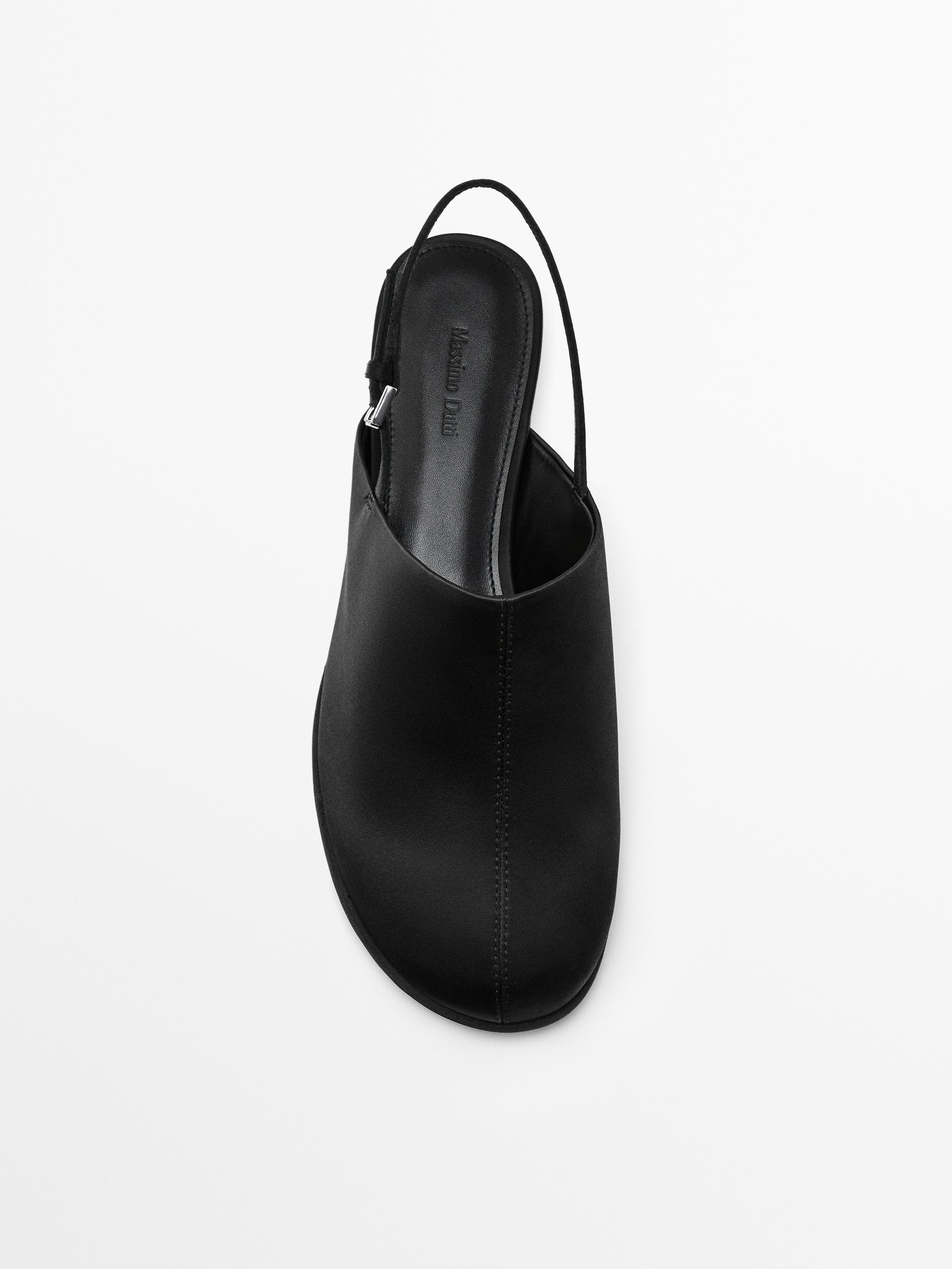 Flat mules