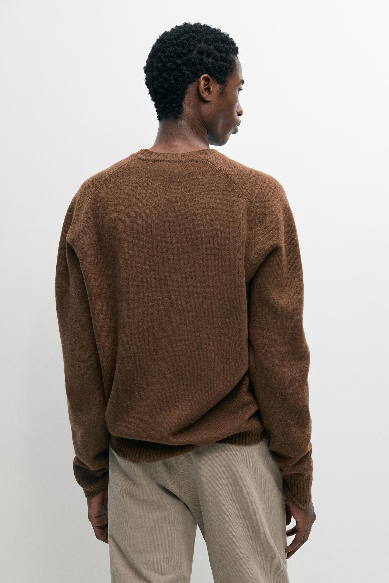 Wool-blend knit sweater with round neck — Wine Red