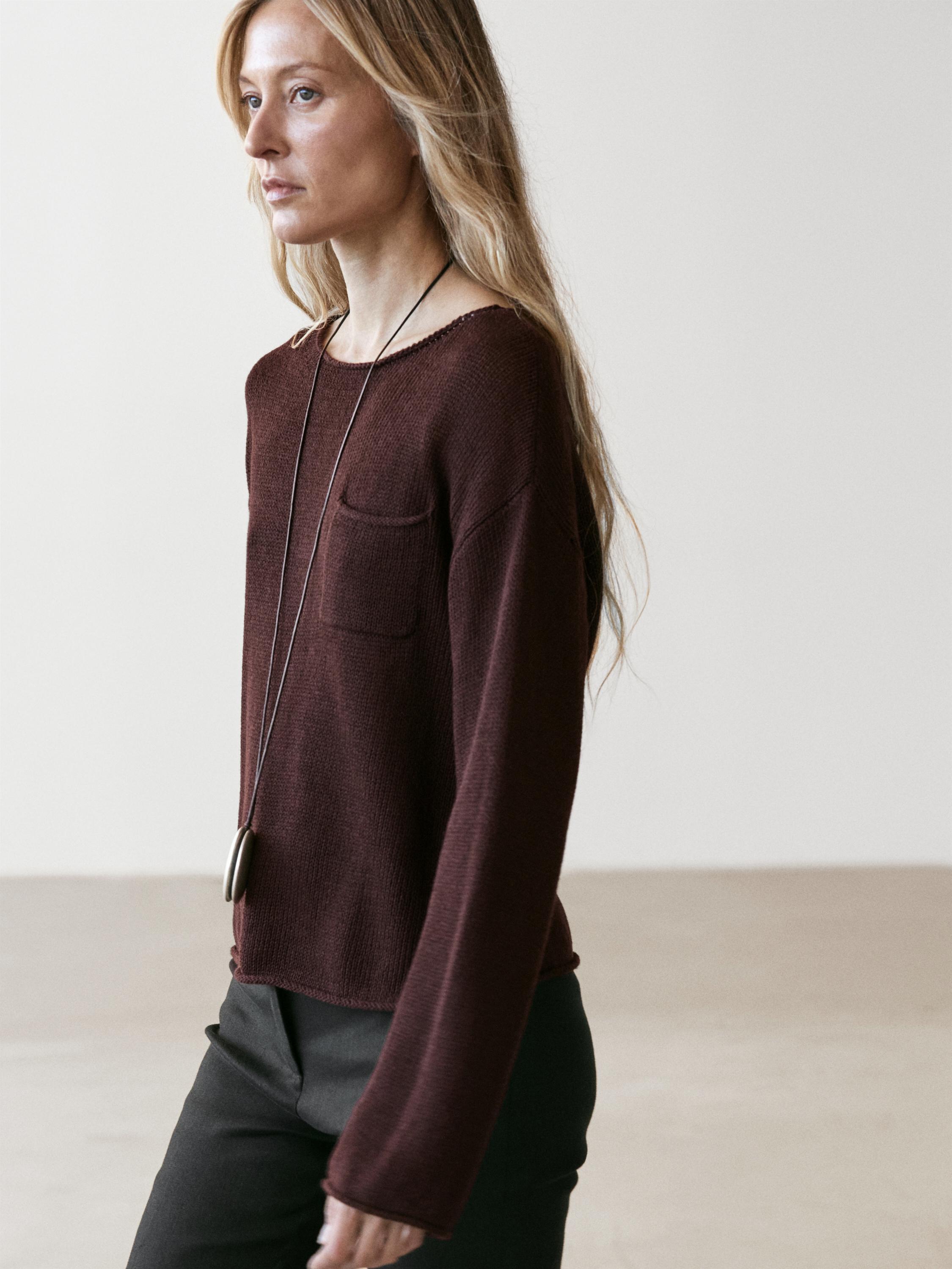 Cotton and linen knit sweater with pocket detail — BROWN