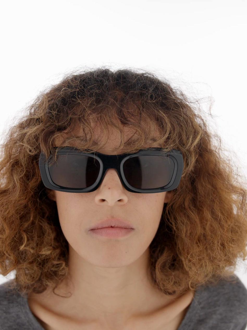 Rectangular sunglasses