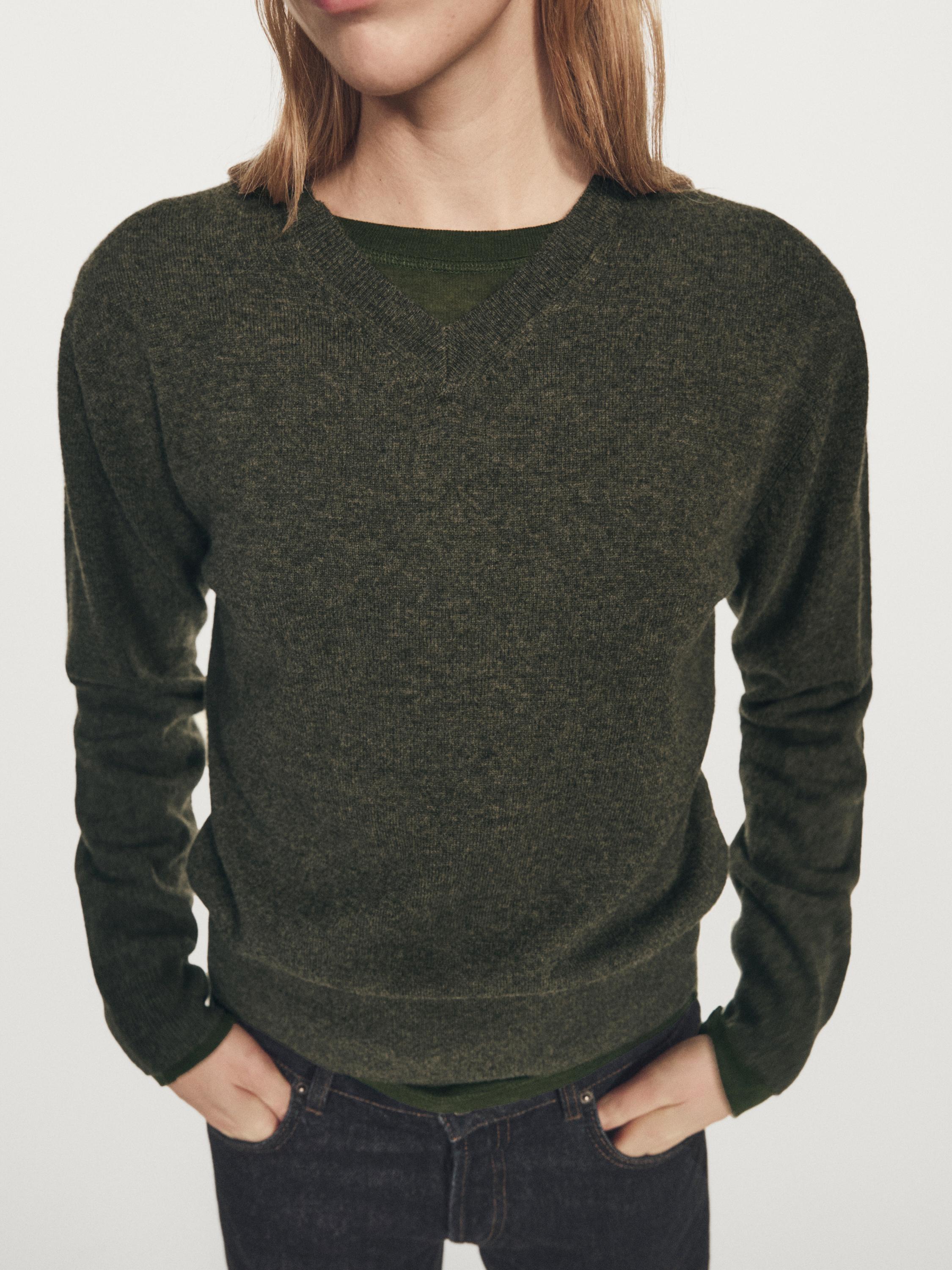 Wool blend knit V-neck sweater — GREEN MARL