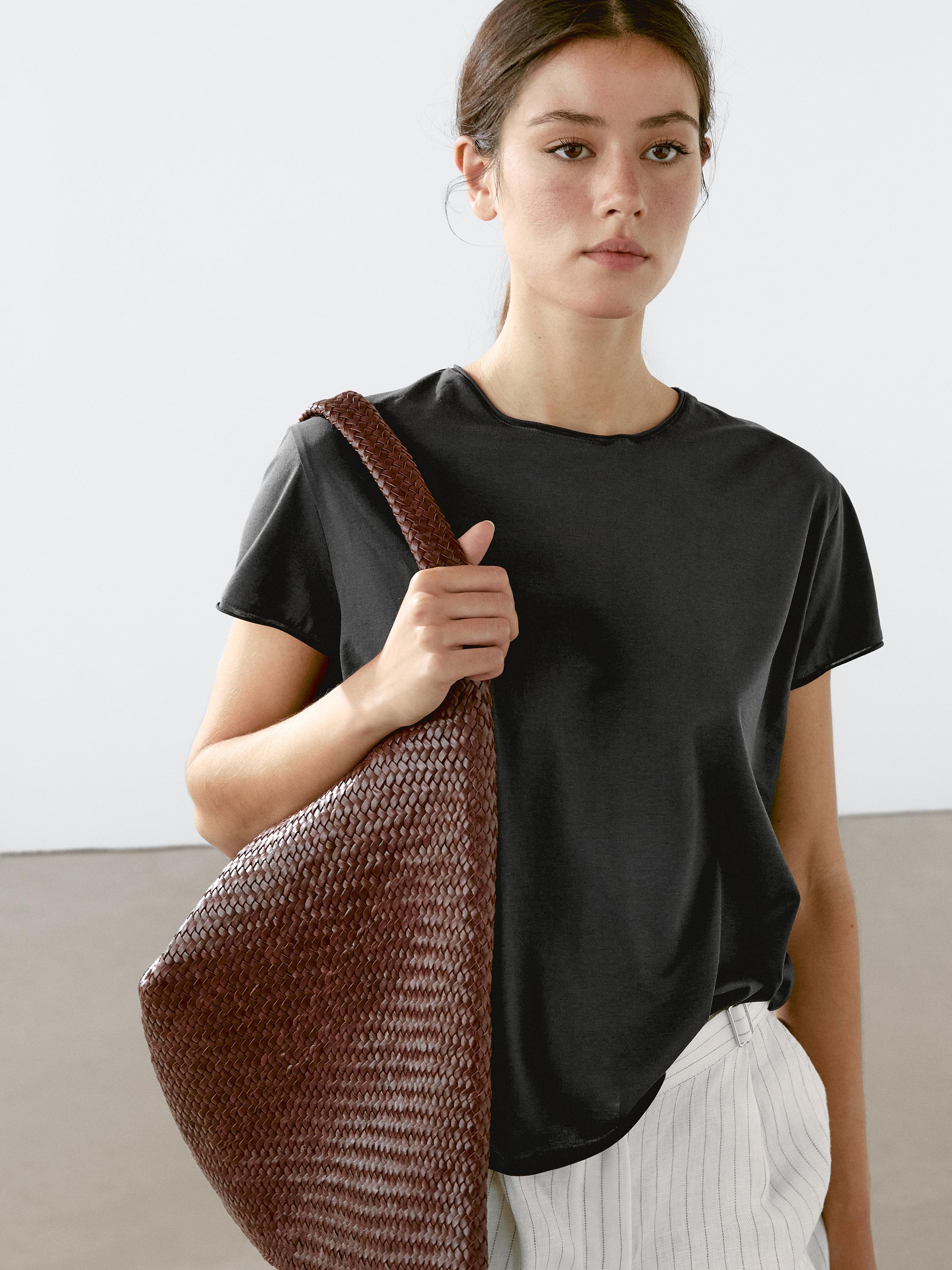 Tricou vaporos cu mânecă scurtă