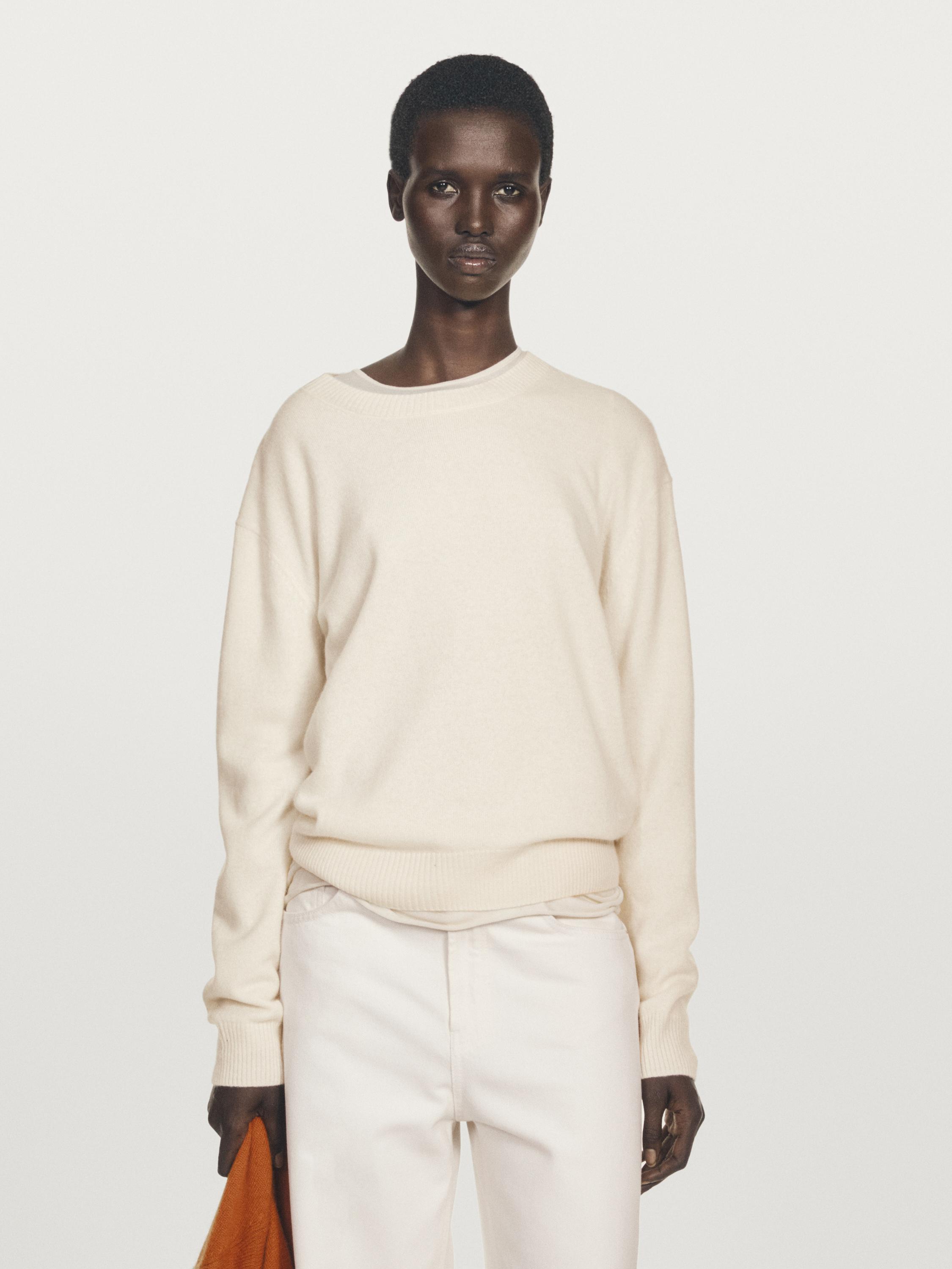 100% cashmere crew neck sweater
