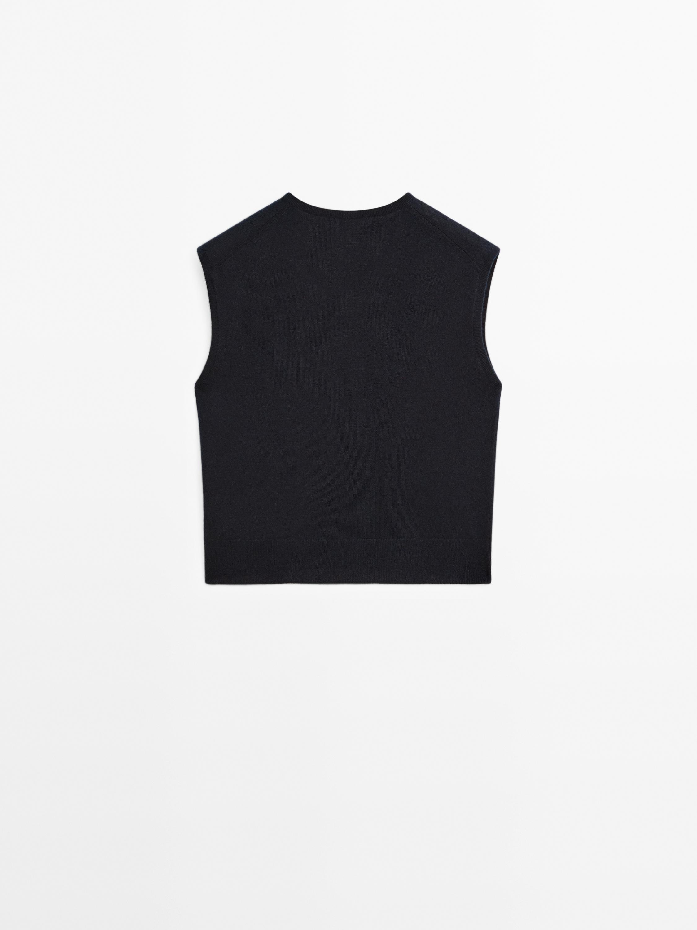 Cropped wool blend V-neck waistcoat