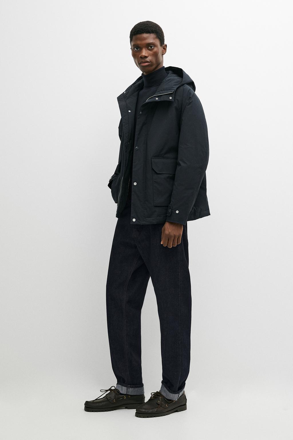 Short quilted parka with pocket details