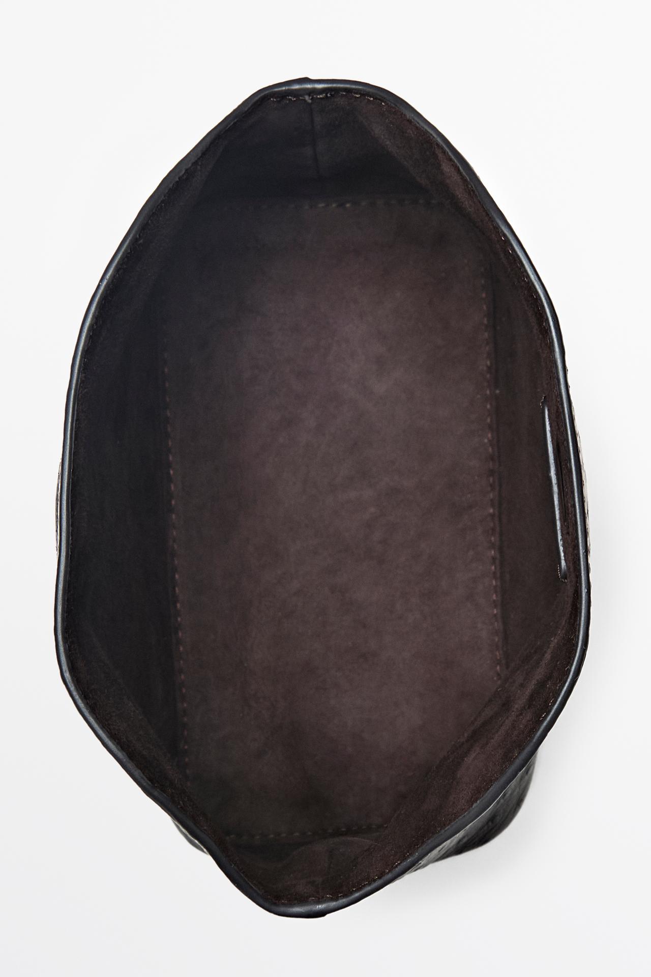 Textured medium nappa leather bag — BROWN