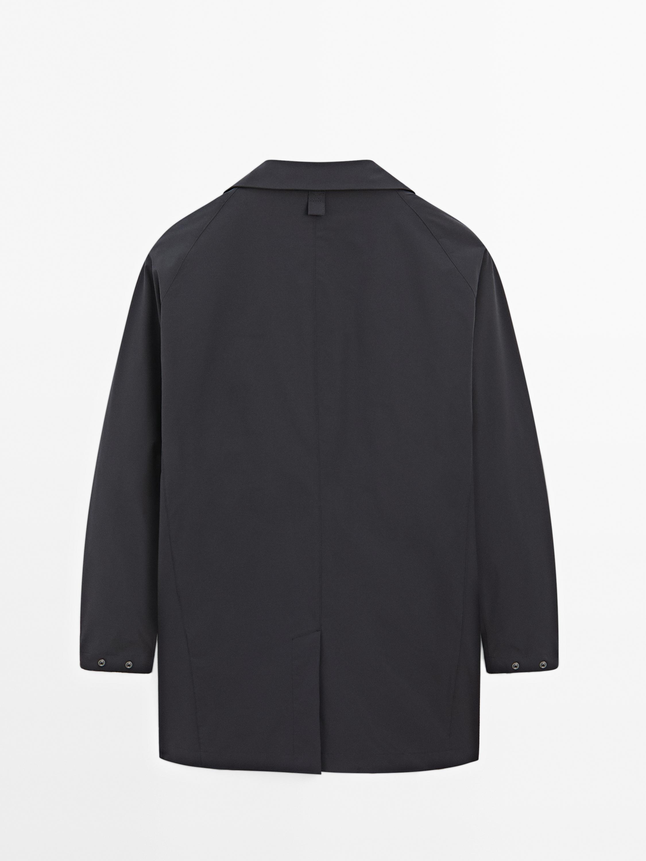 Packable water-repellent trench coat