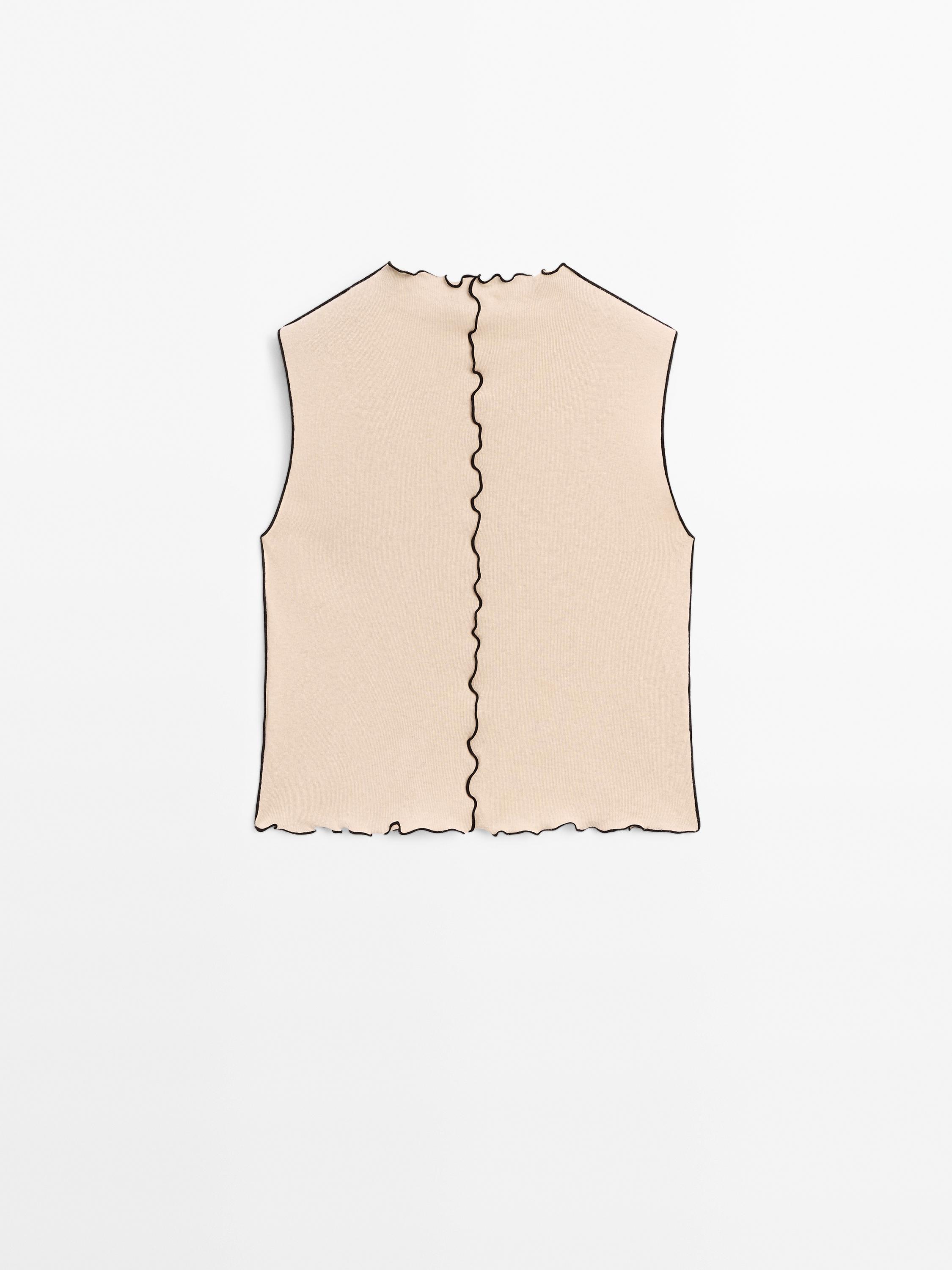 Funnel neck top with trims