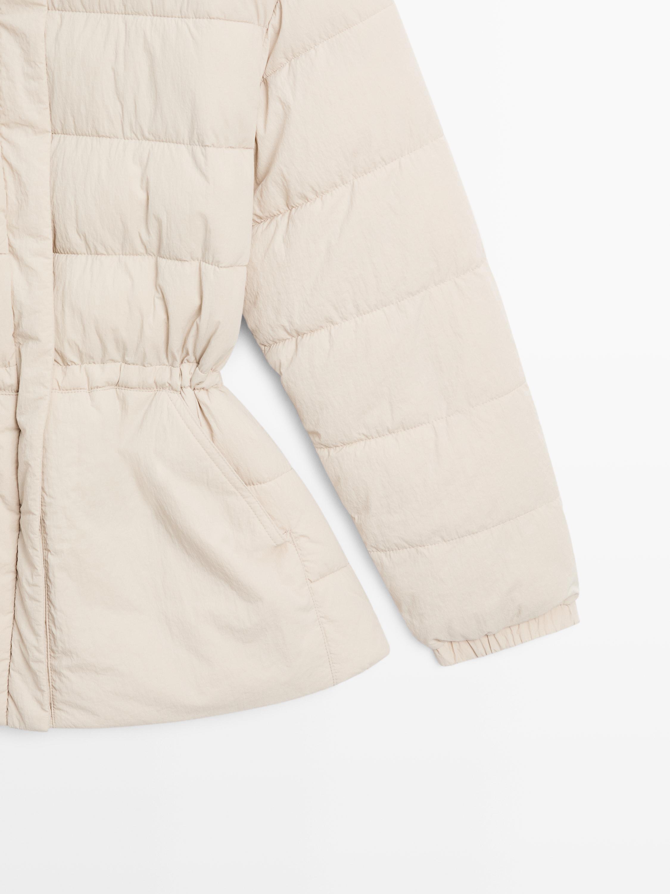 Puffer jacket with stand collar