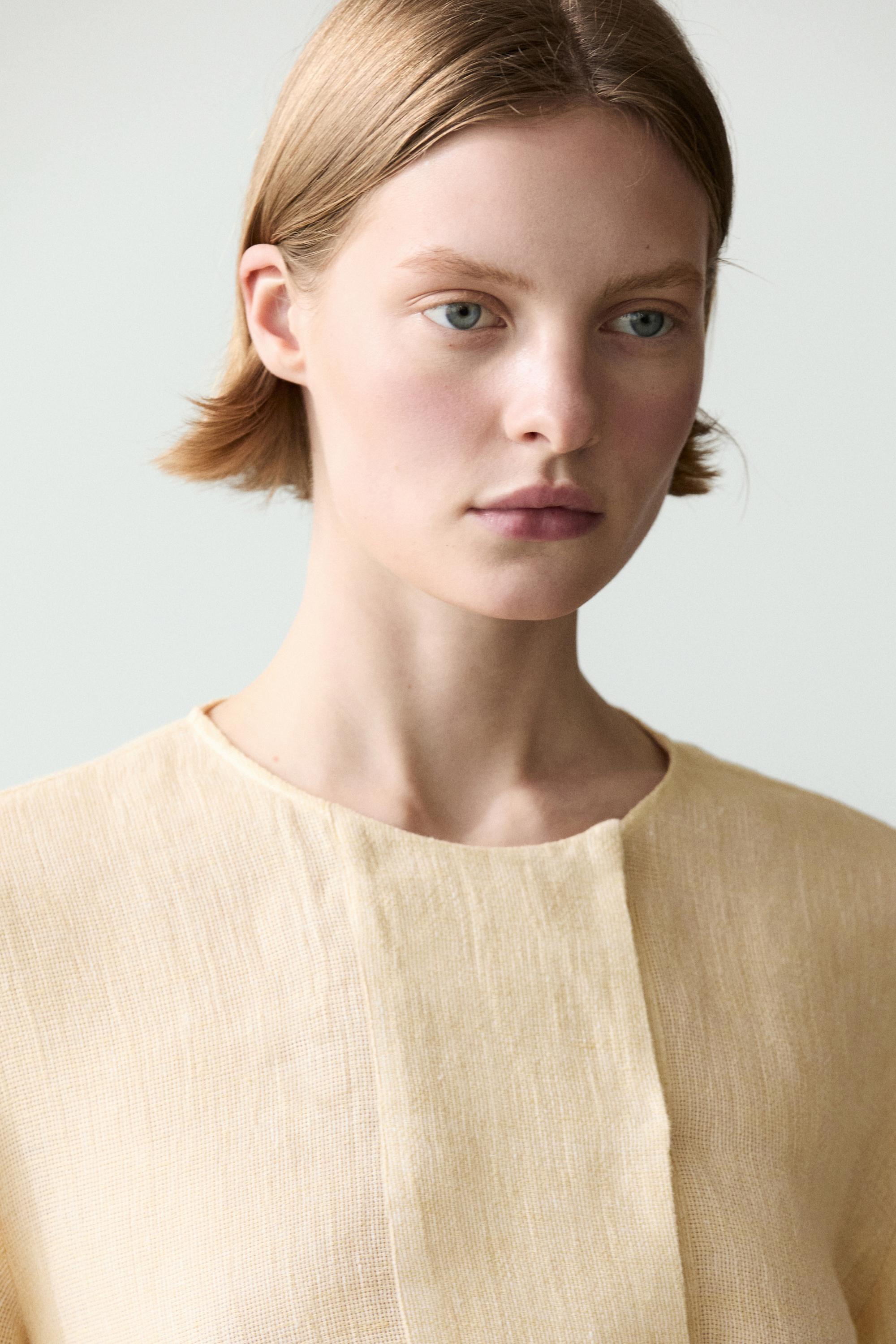 亞麻圍兜細節飄逸襯衫