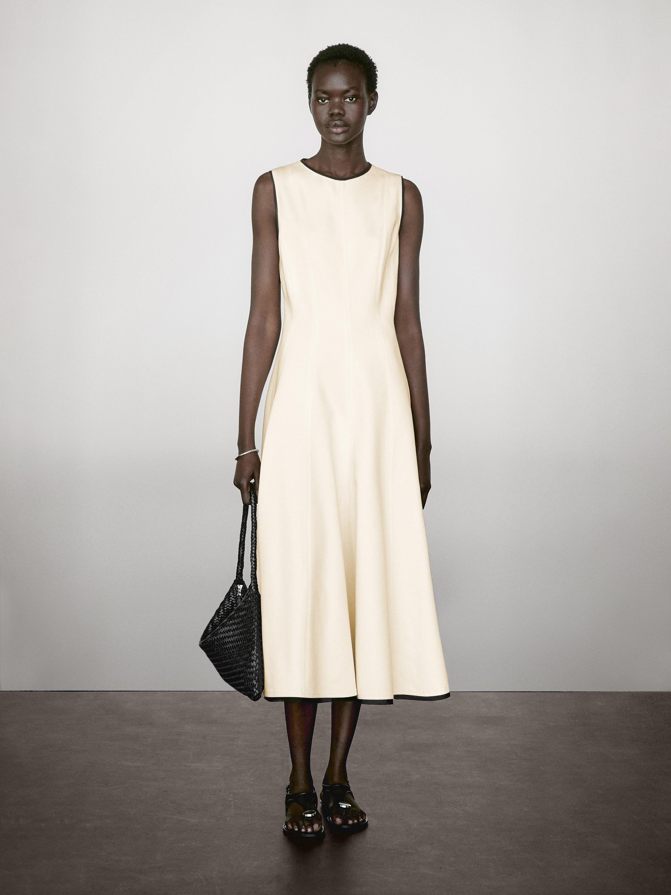 Robe portefeuille contrastante