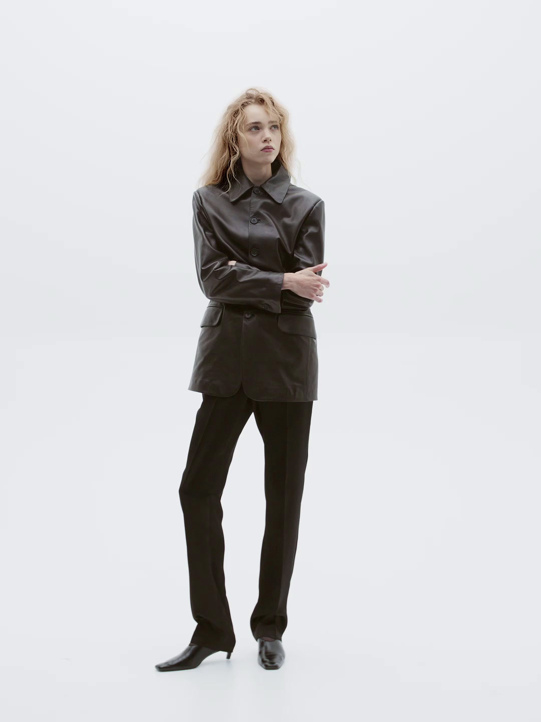 Marynarka ze skóry nappa zapinana na guziki − LIMITED