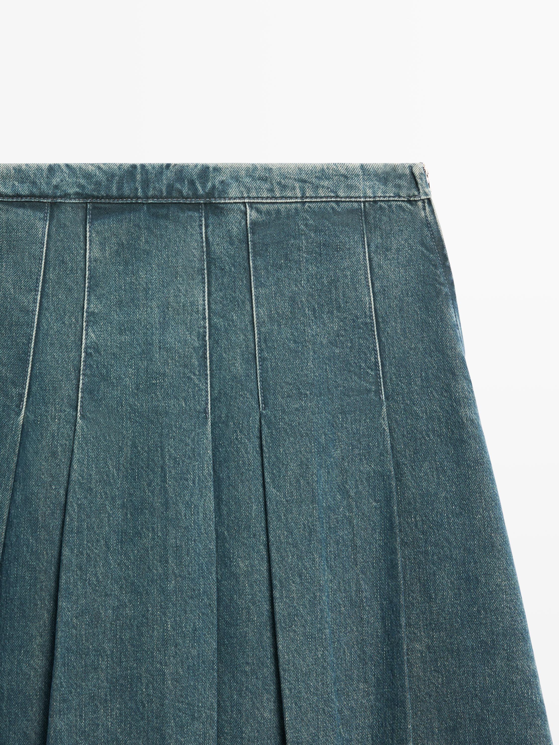 Midi skirt with box pleats · Navy Blue · Skirt | Massimo Dutti