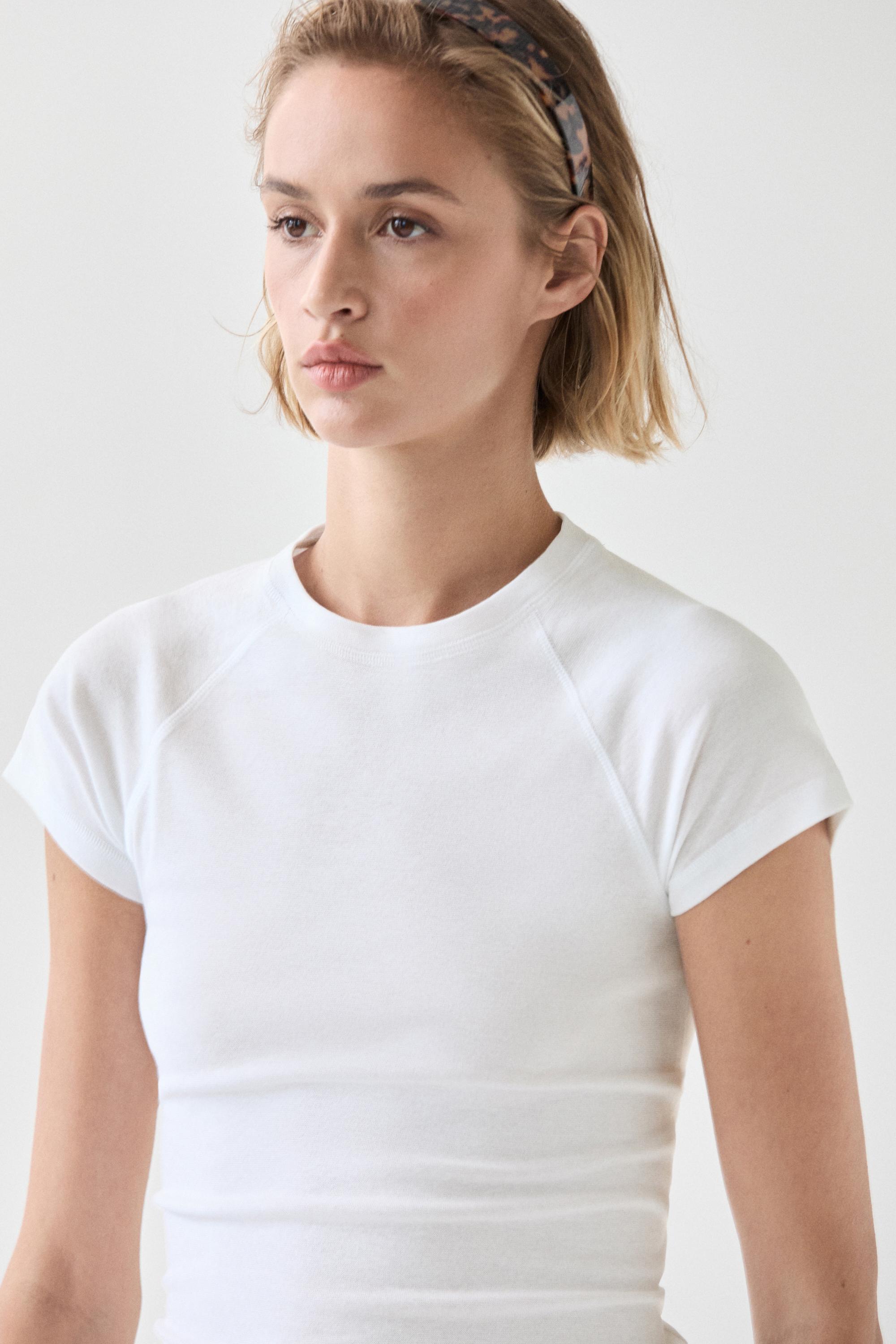 Short Sleeve Raglan T-Shirt — WHITE