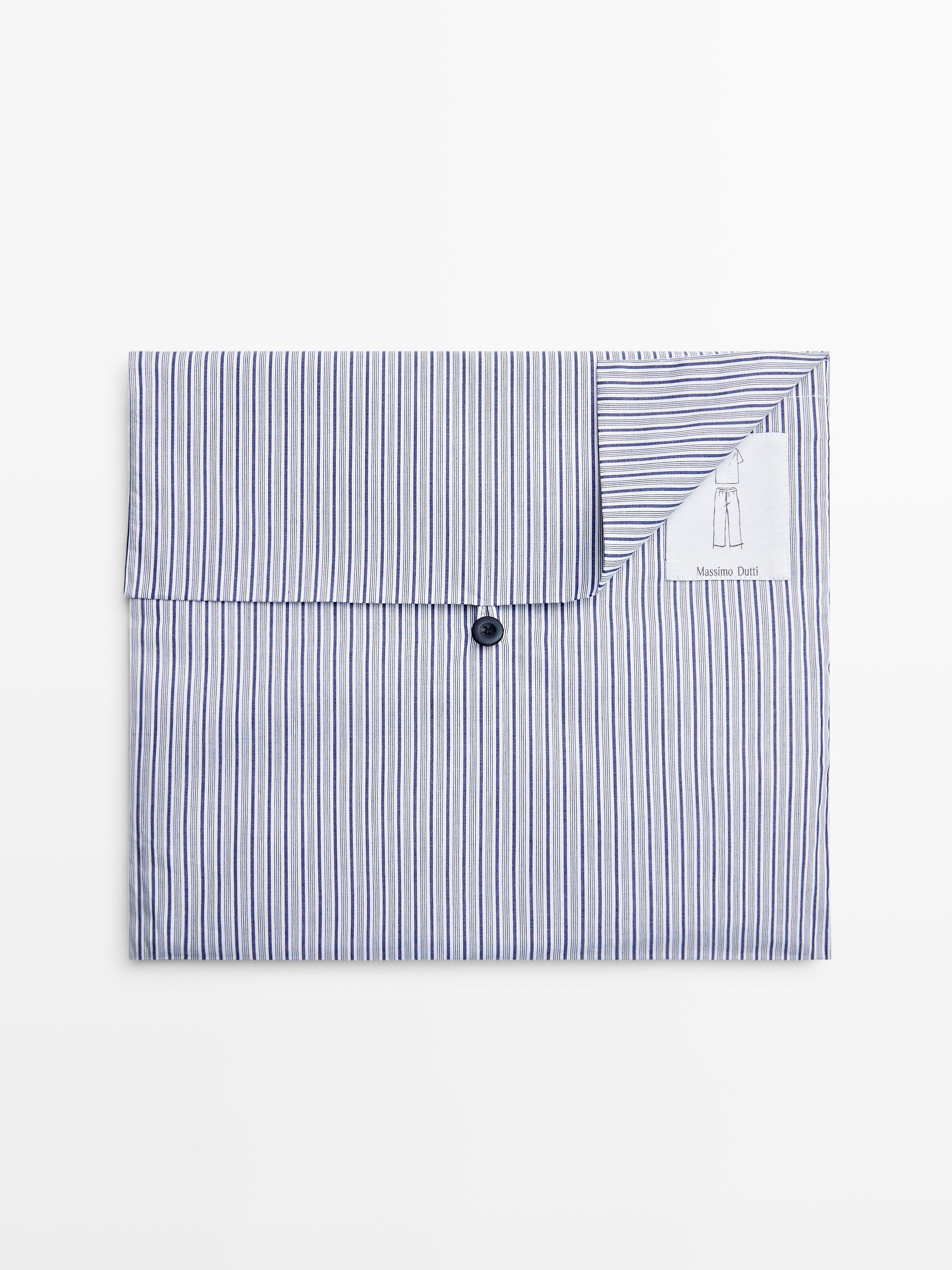 Short sleeve pyjama top and striped trousers — BLUE
