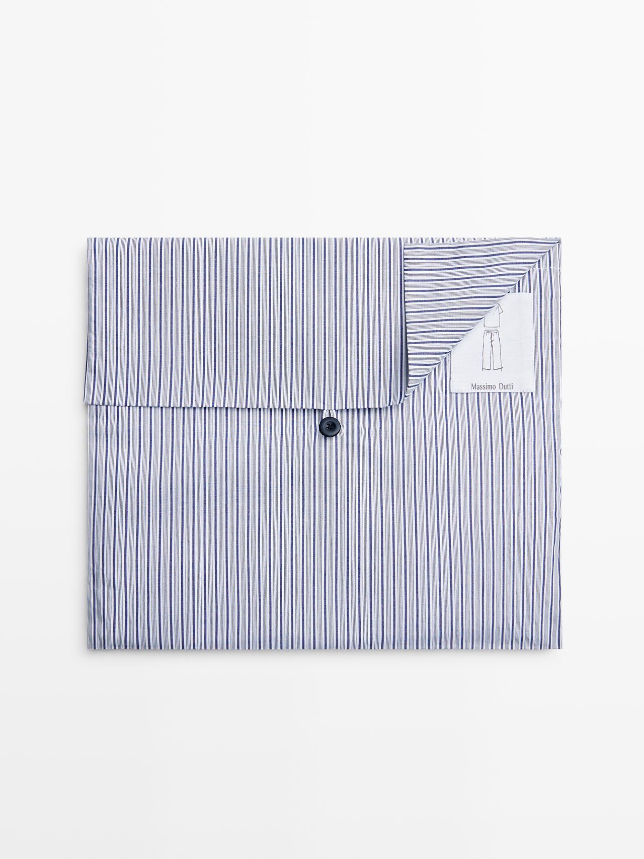 Short sleeve pyjama top and striped trousers — BLUE