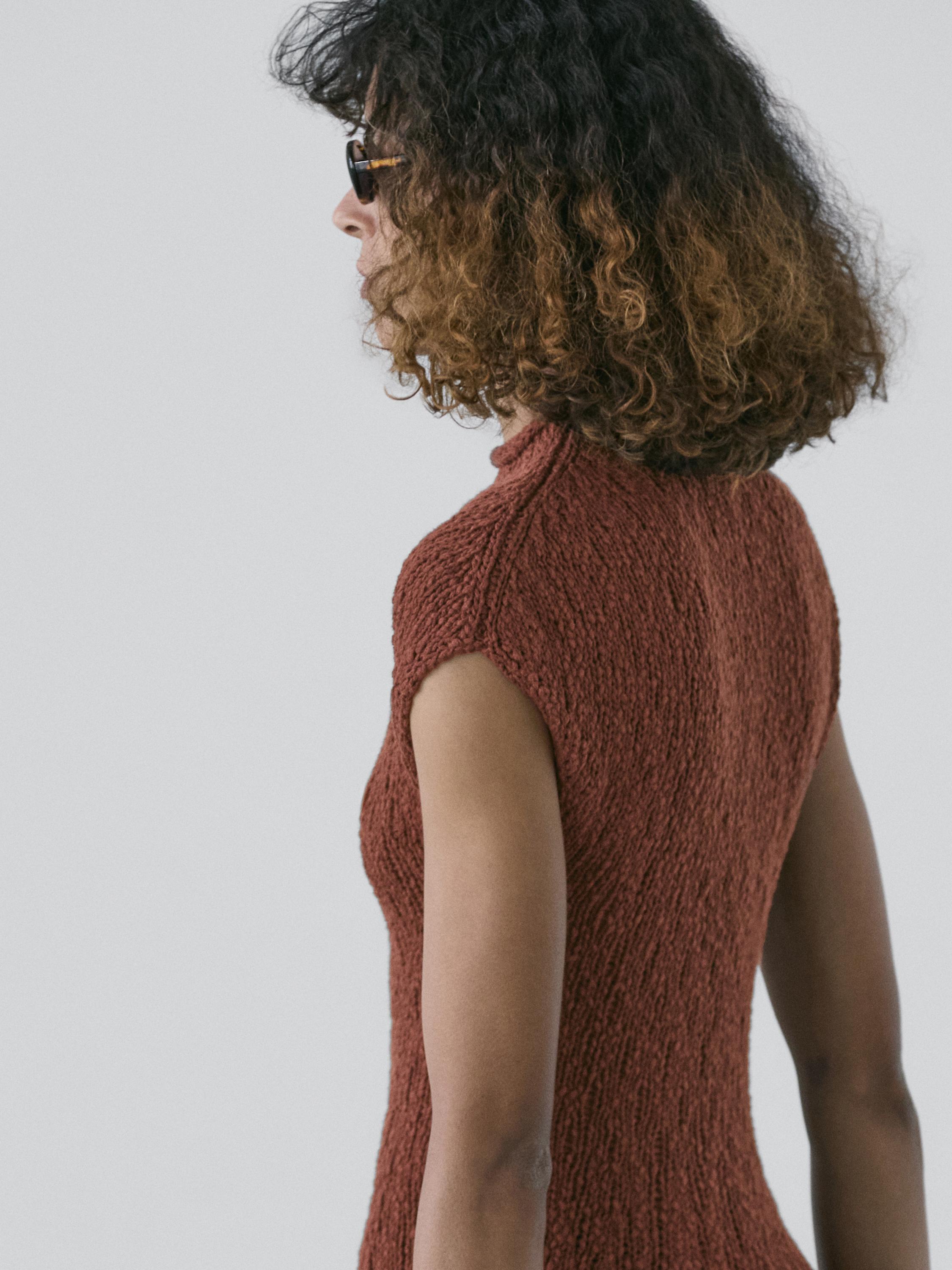 Cotton peplum knit top — RUSSET