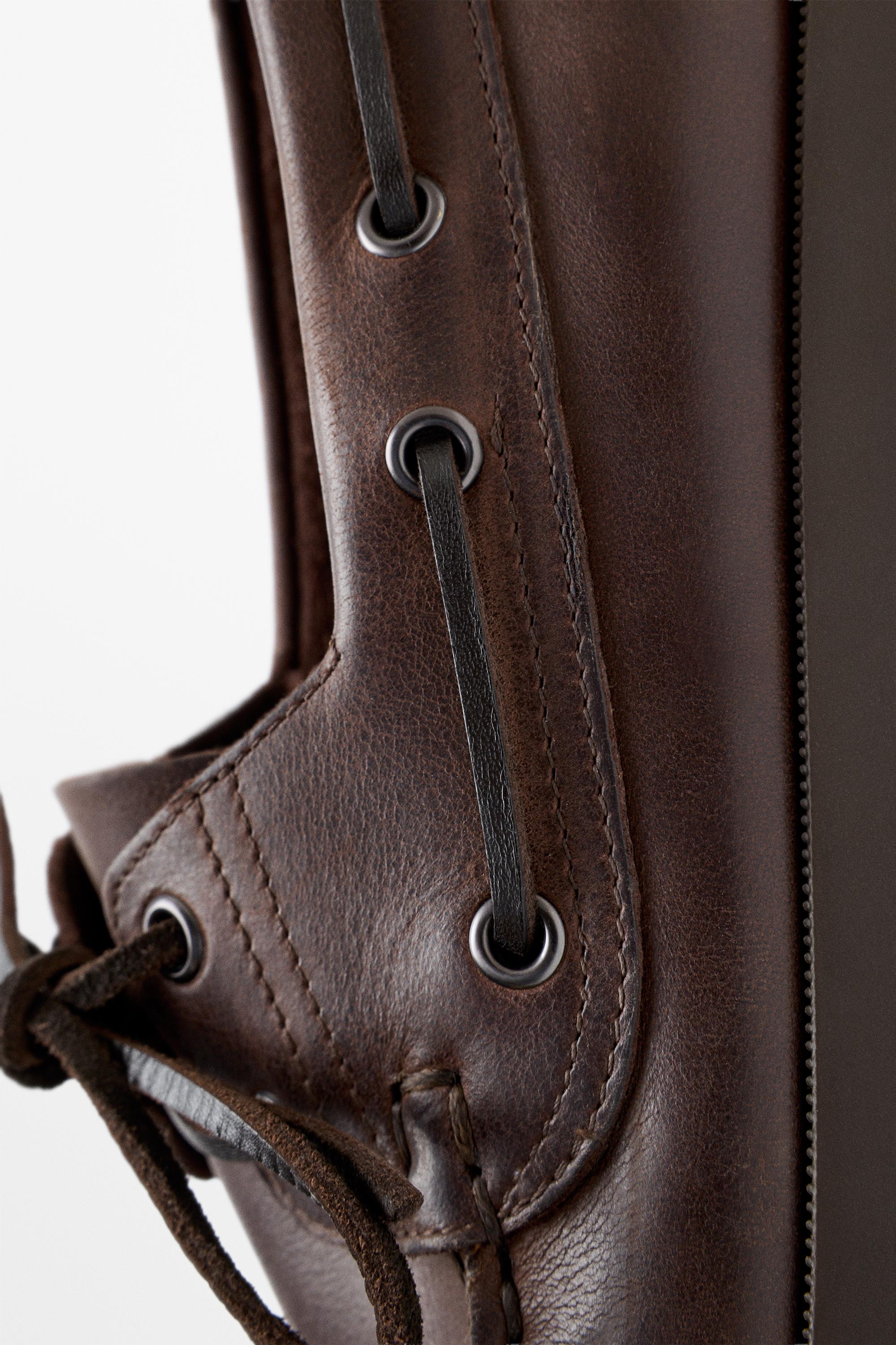Oiled leather boat shoe — BROWN
