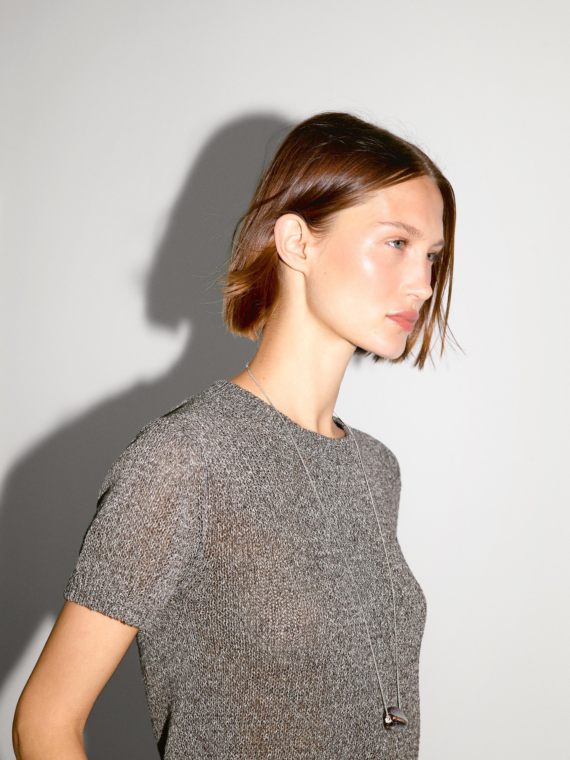 Metallic short sleeve knit sweater