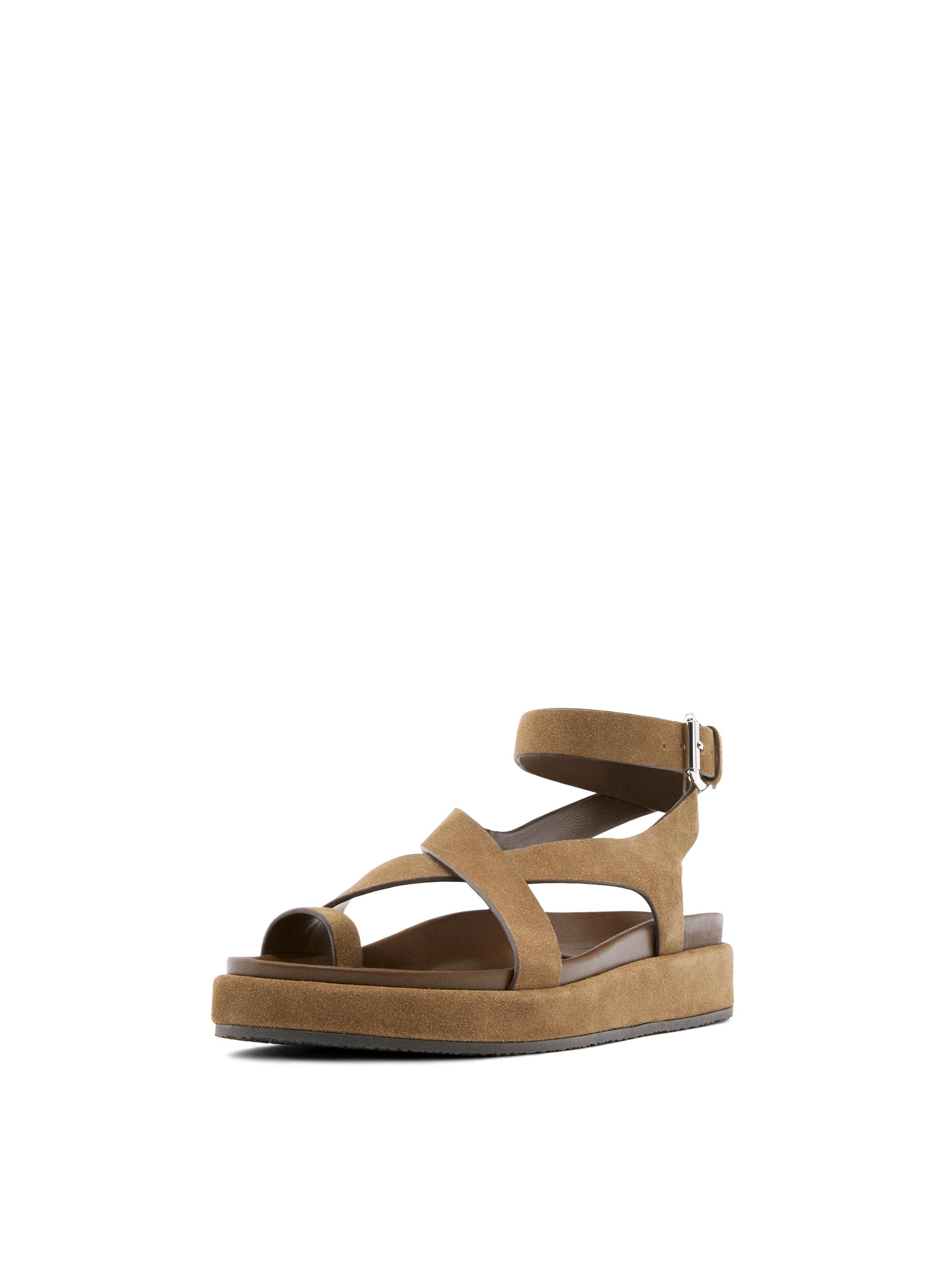 Sandals with crossover straps — CAMEL