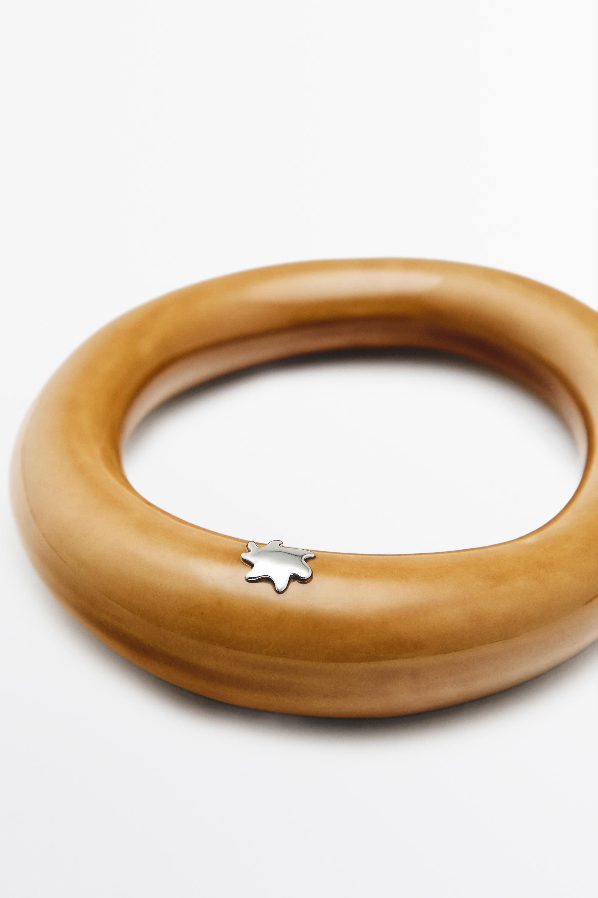 Ceramic tubular bracelet with star detail — MUSTARD YELLOW