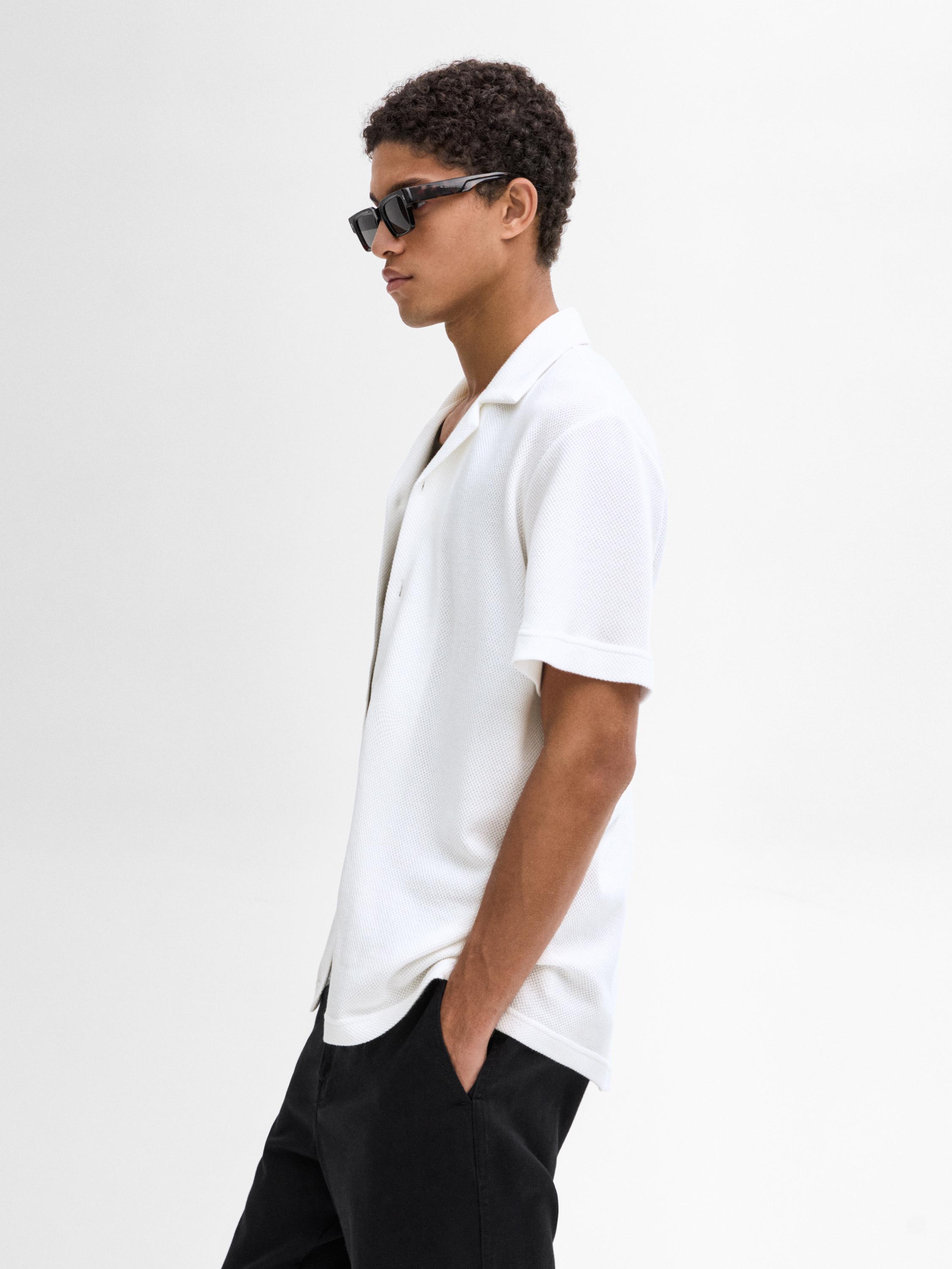 100% cotton short sleeve shirt
