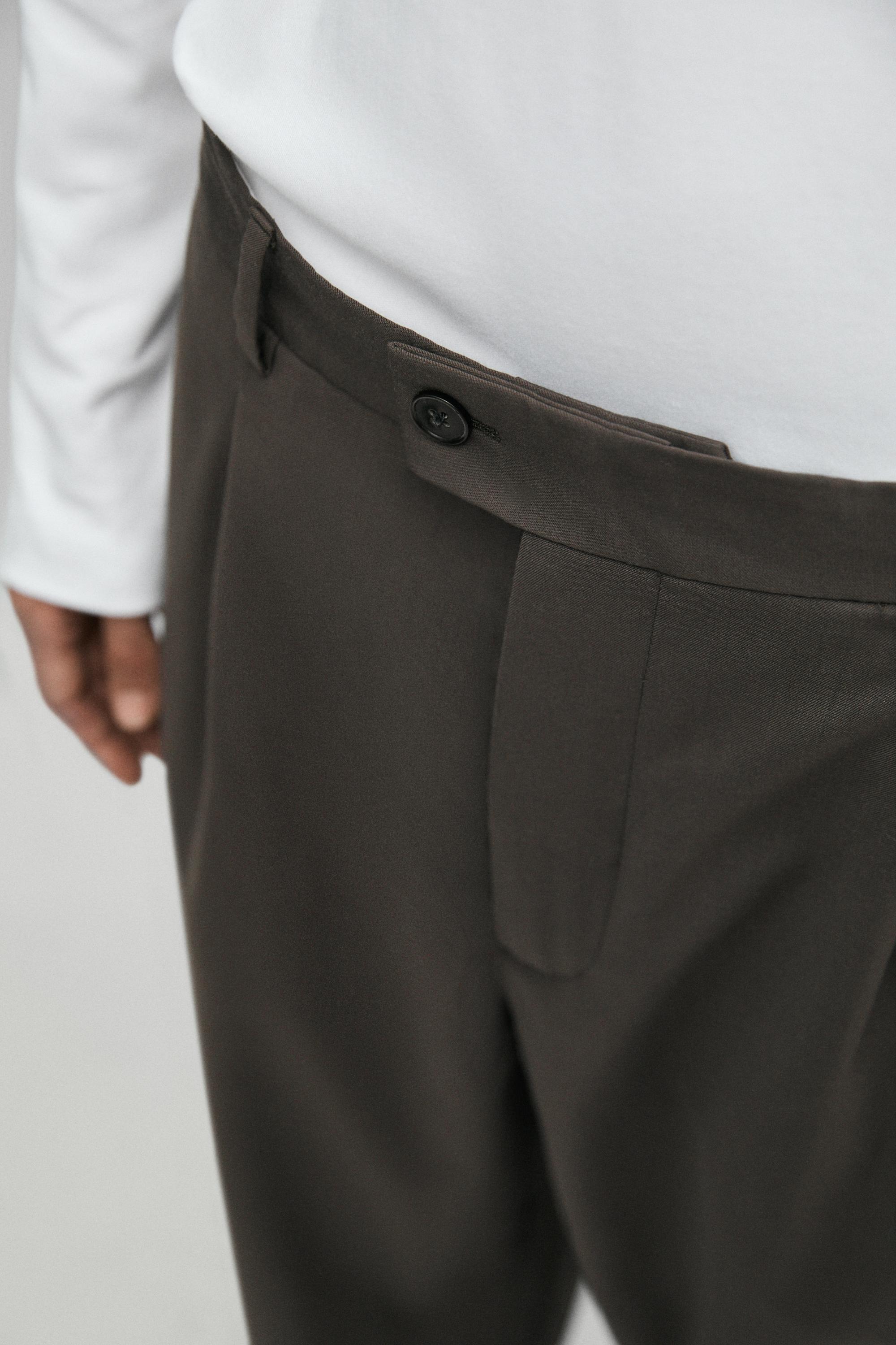 Relaxed-fit darted 100% cool wool pants — Greyish green
