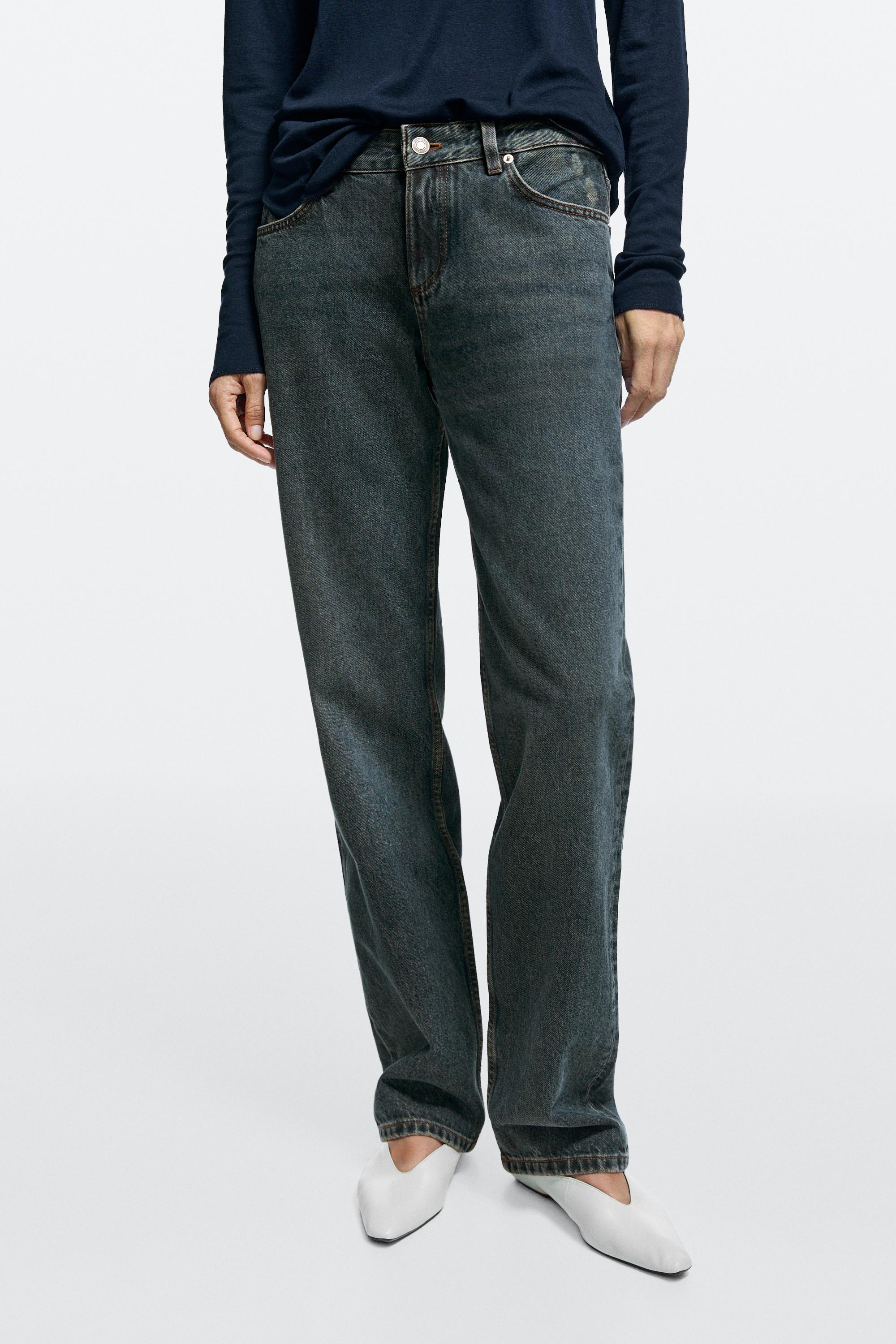 Low-rise straight-leg jeans