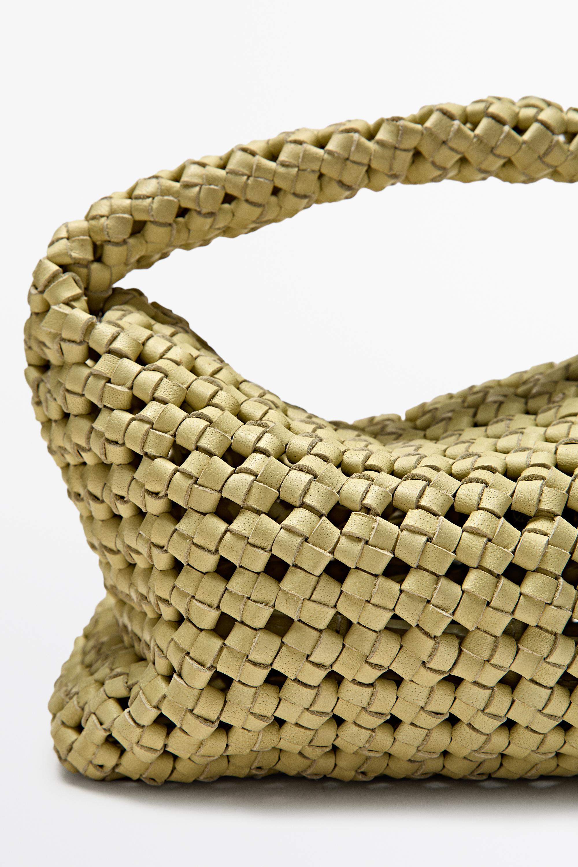 Braided leather mini bag — Vanilla