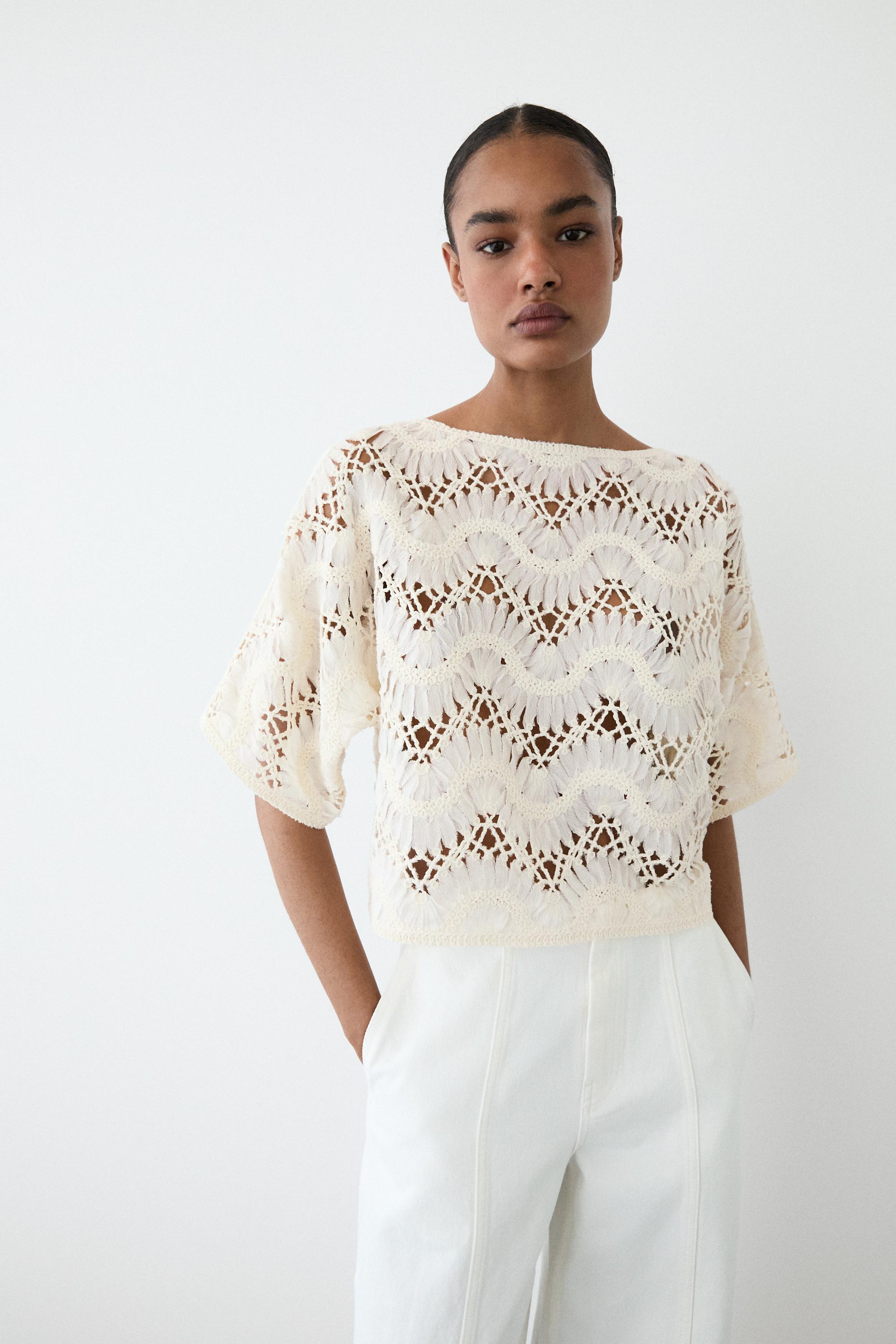 Short sleeve crochet top — CREAM