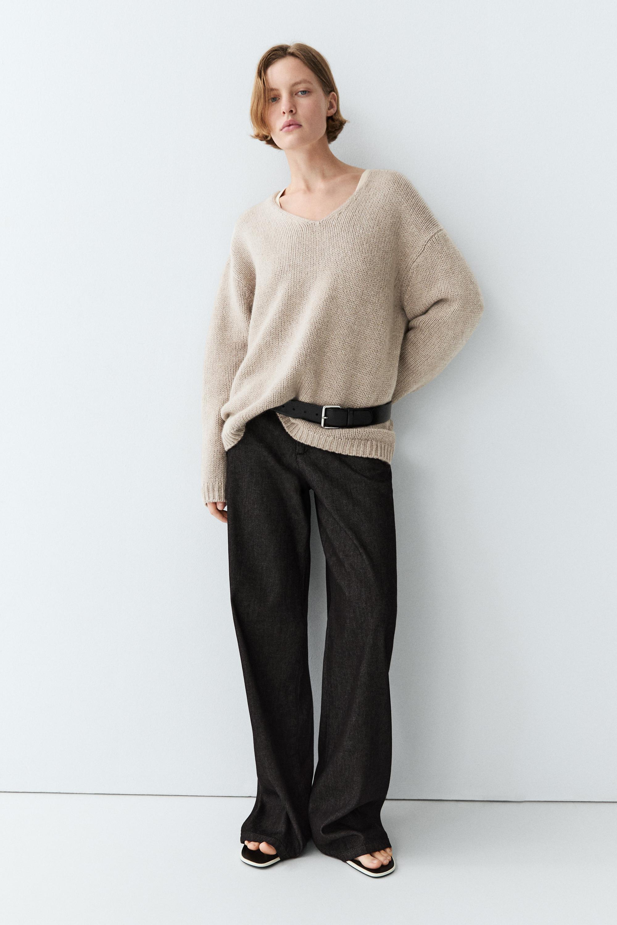 100% cashmere V-neck sweater — MINK