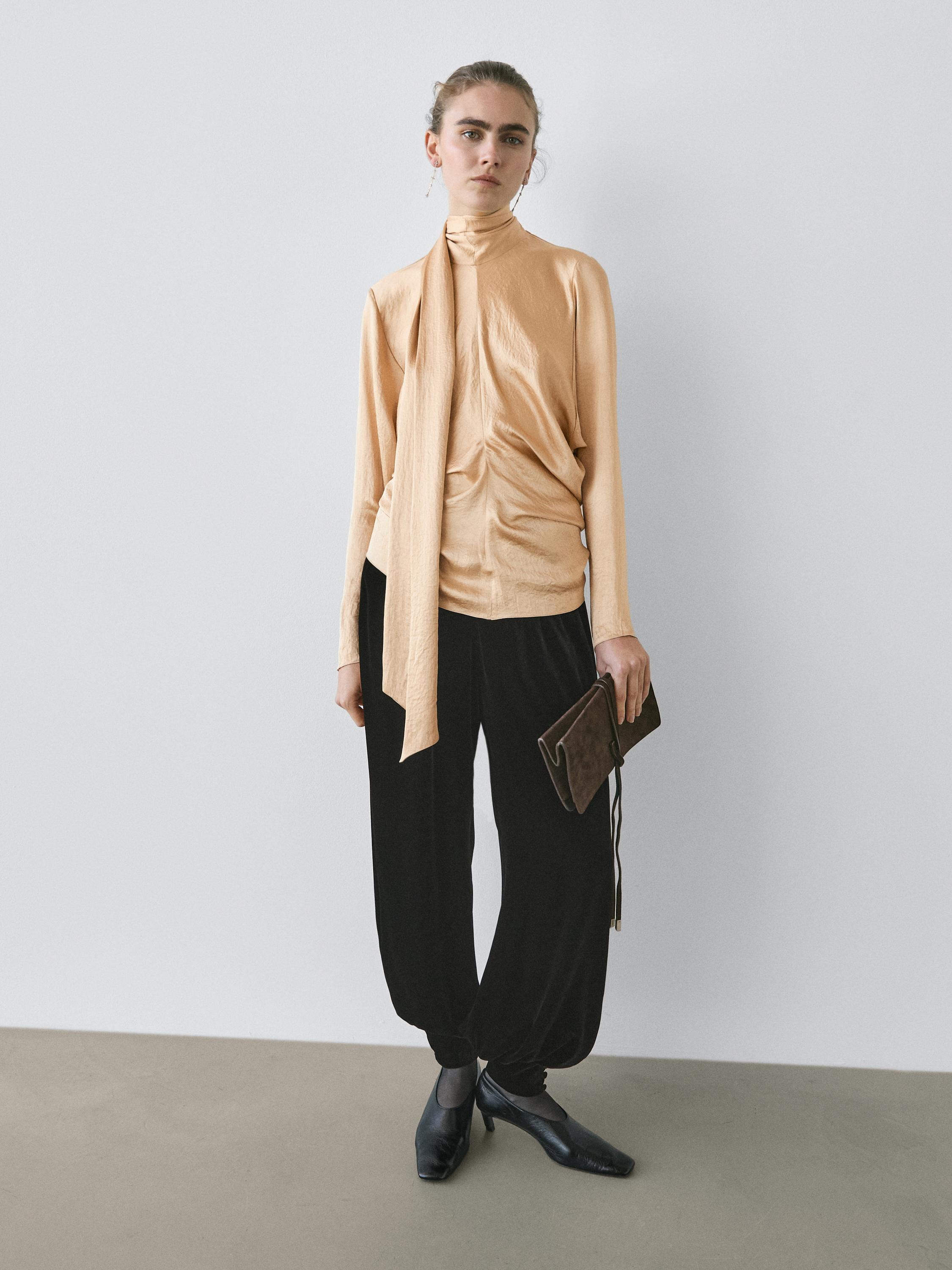 Flowing satin blouse with tie detail - STUDIO — Beige