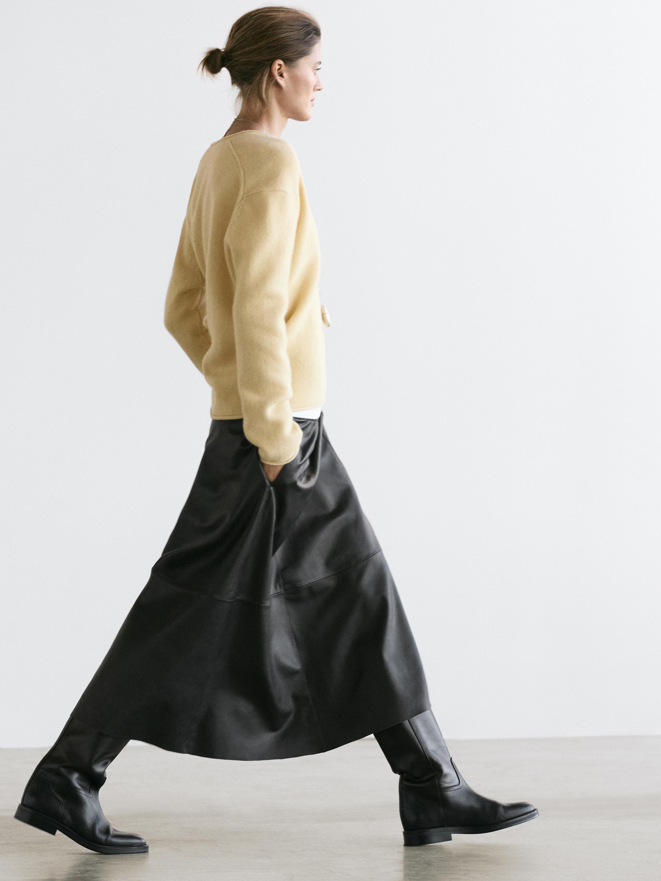 Nappa leather midi skirt with seams