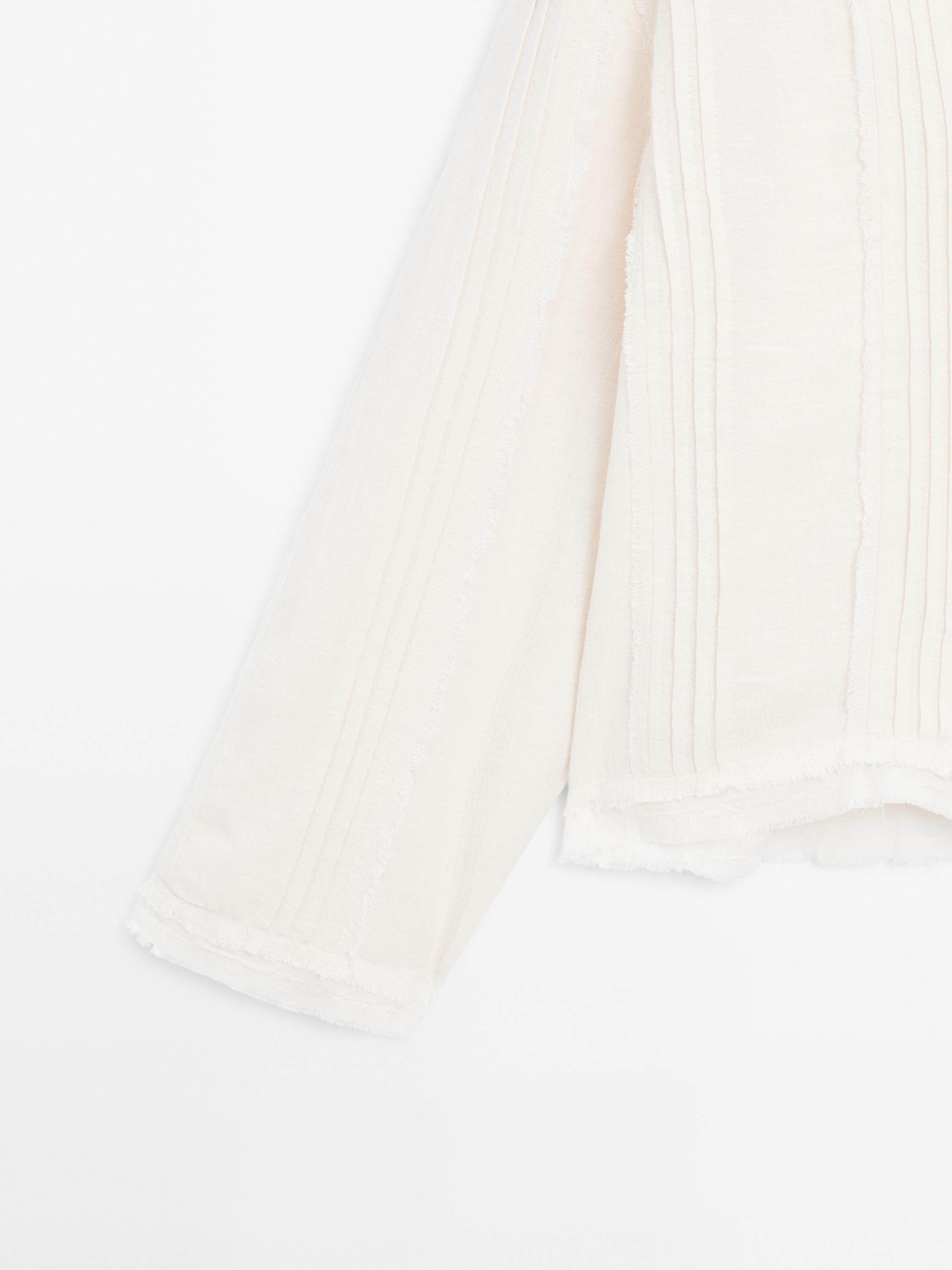 Cotton blend blouse with embroidery