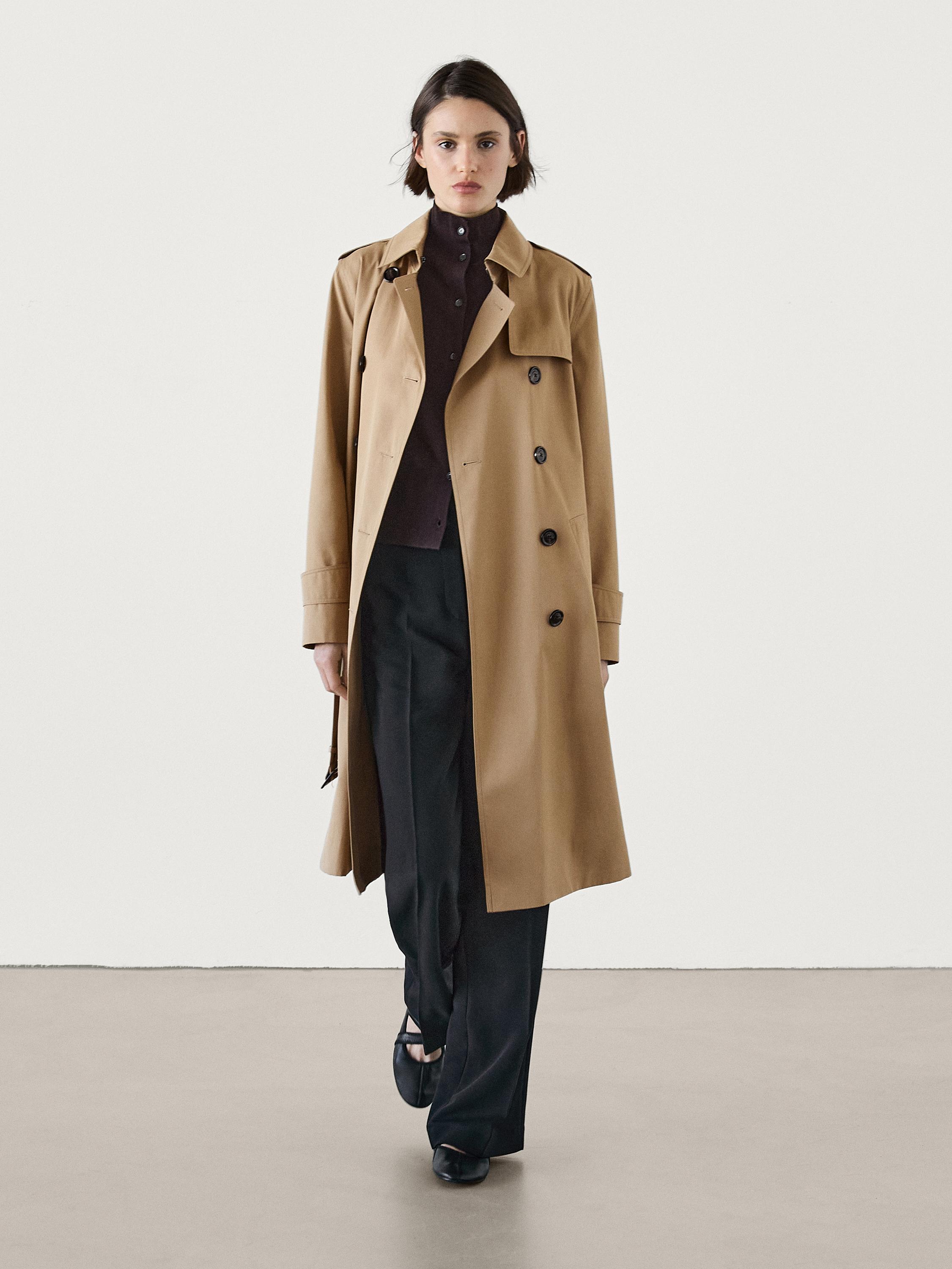 Trench coat with belt