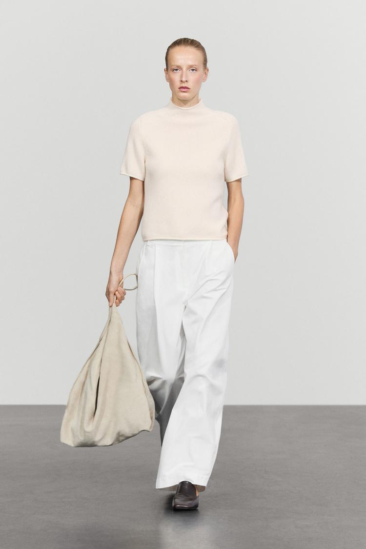 100% Cashmere Mock Turtleneck Sweater — CREAM