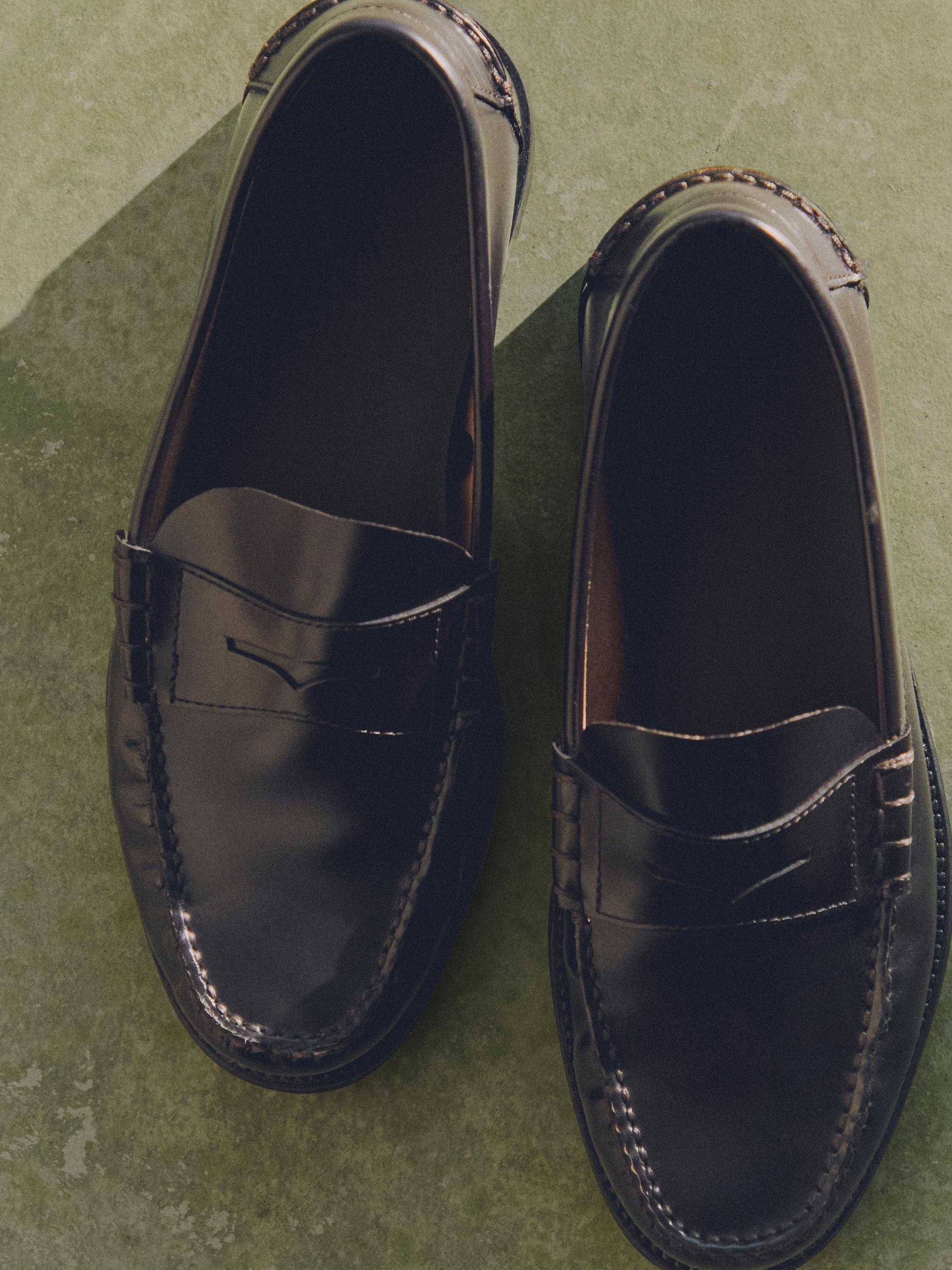 حذاء لوفر بحزام بيني